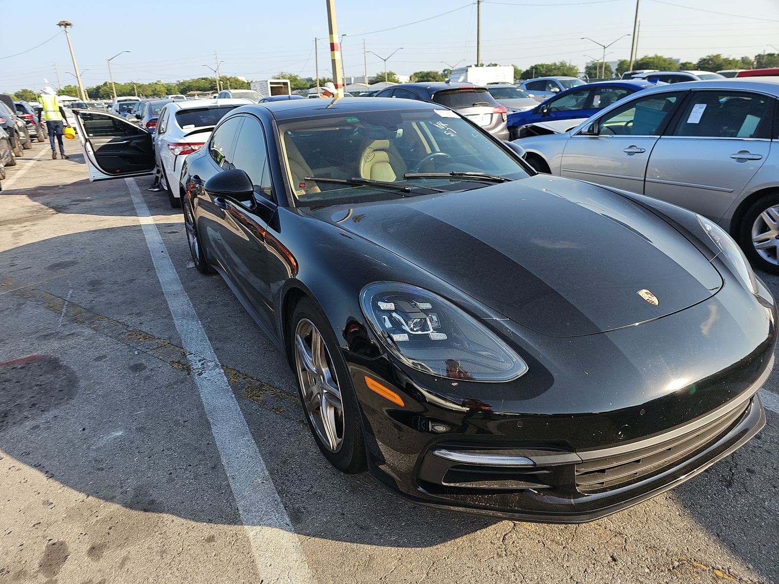 2018 Porsche Panamera Base RWD