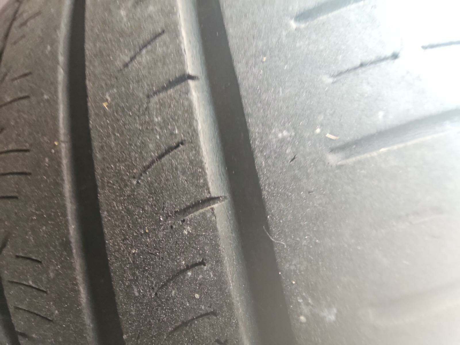 2017 Land Rover Discovery HSE Luxury AWD