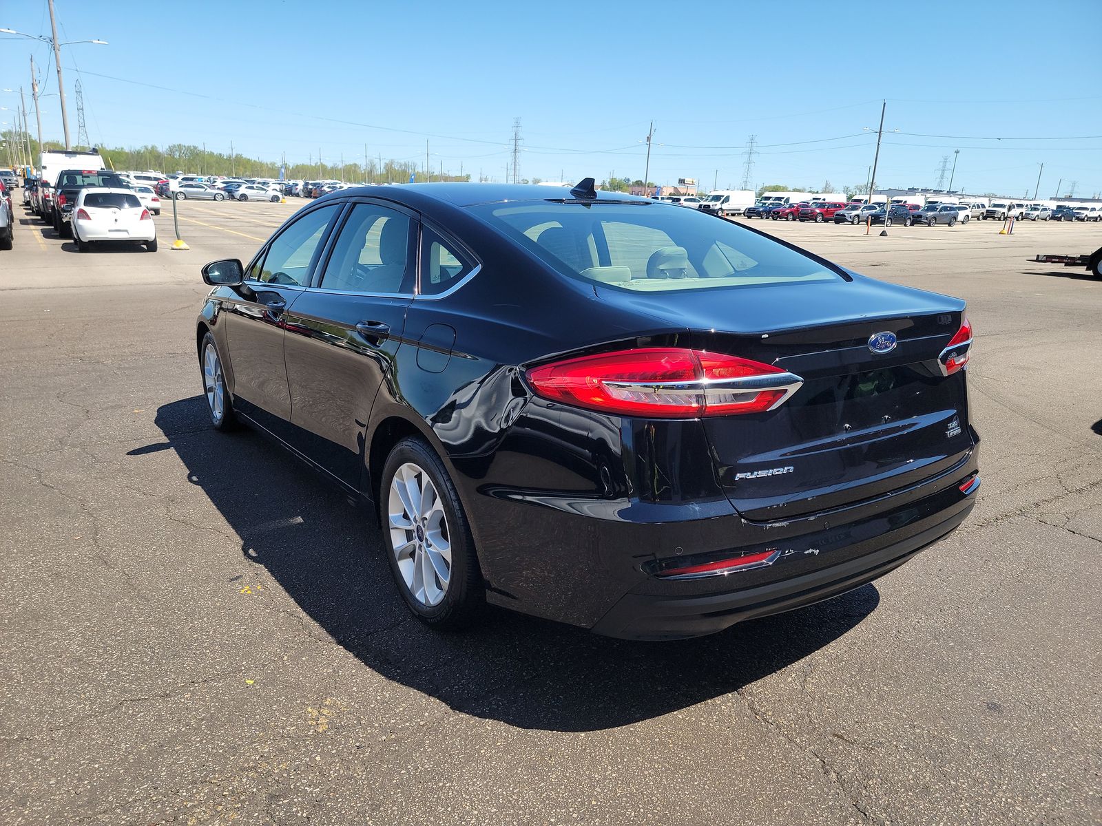2020 Ford Fusion Hybrid SE FWD