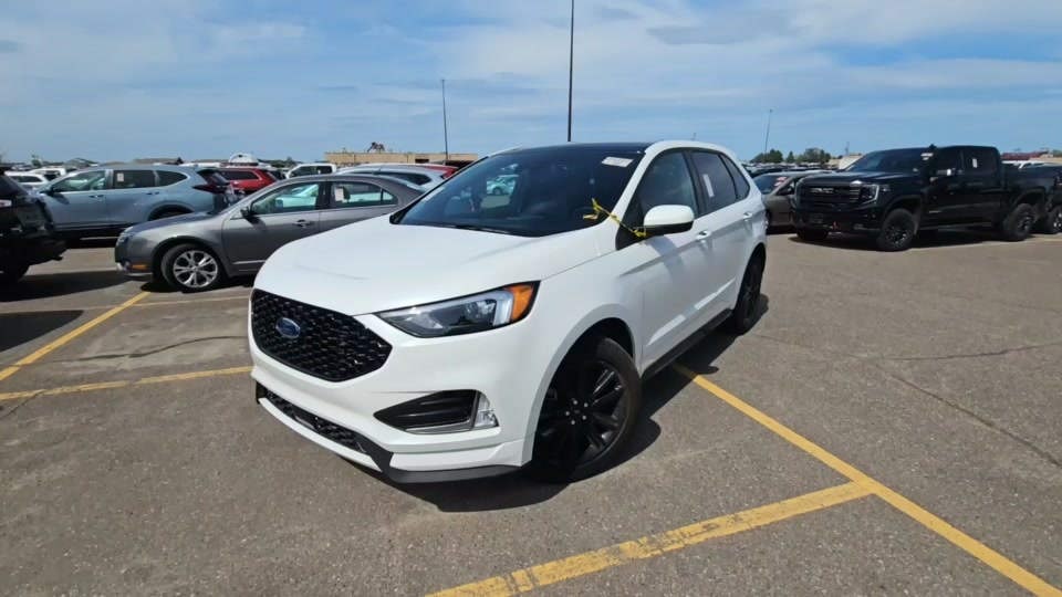 Used 2022 Ford Edge ST Line with VIN 2FMPK4J97NBB08291 for sale in Minneapolis, Minnesota