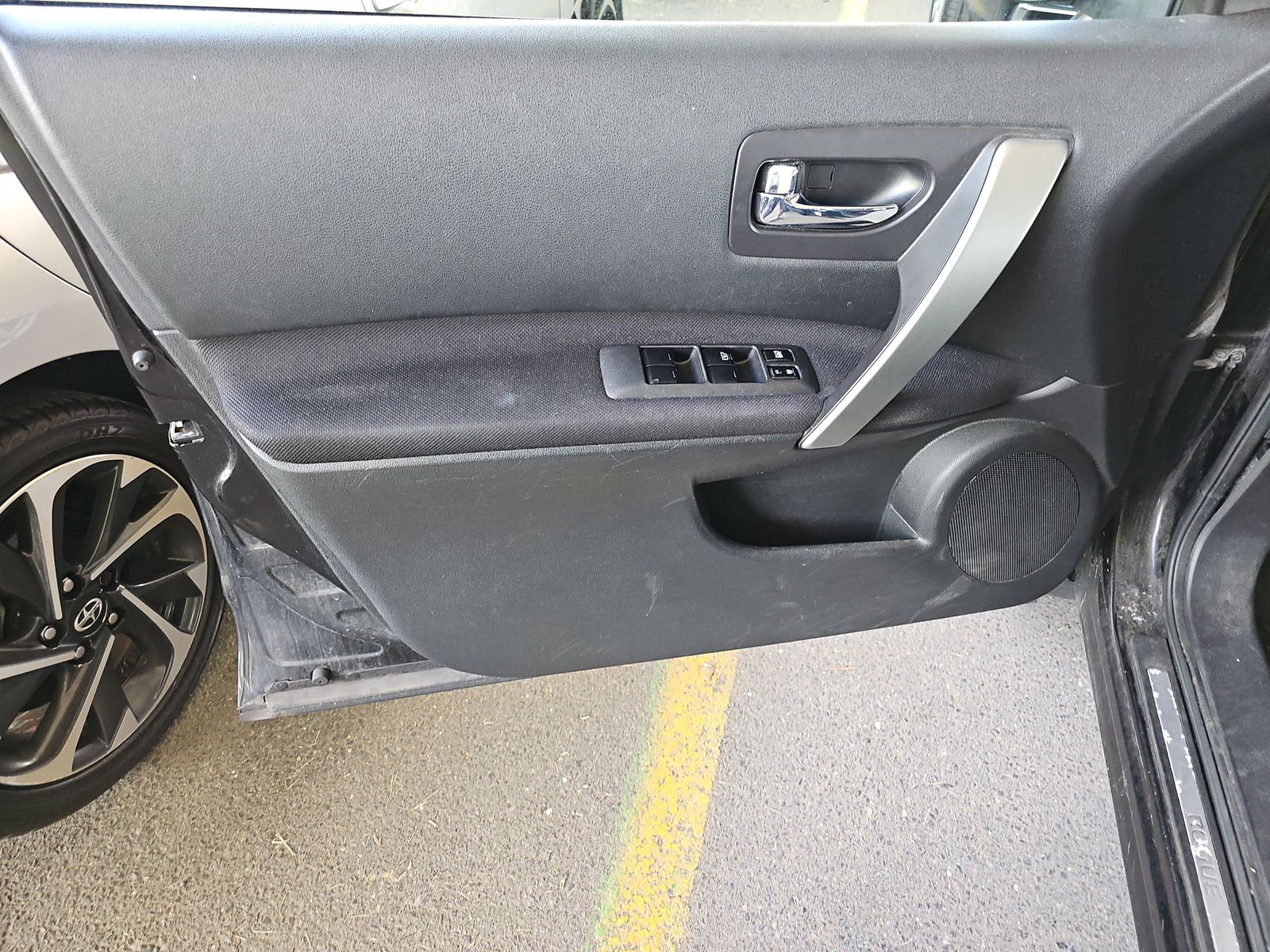 2010 Nissan Rogue SL AWD