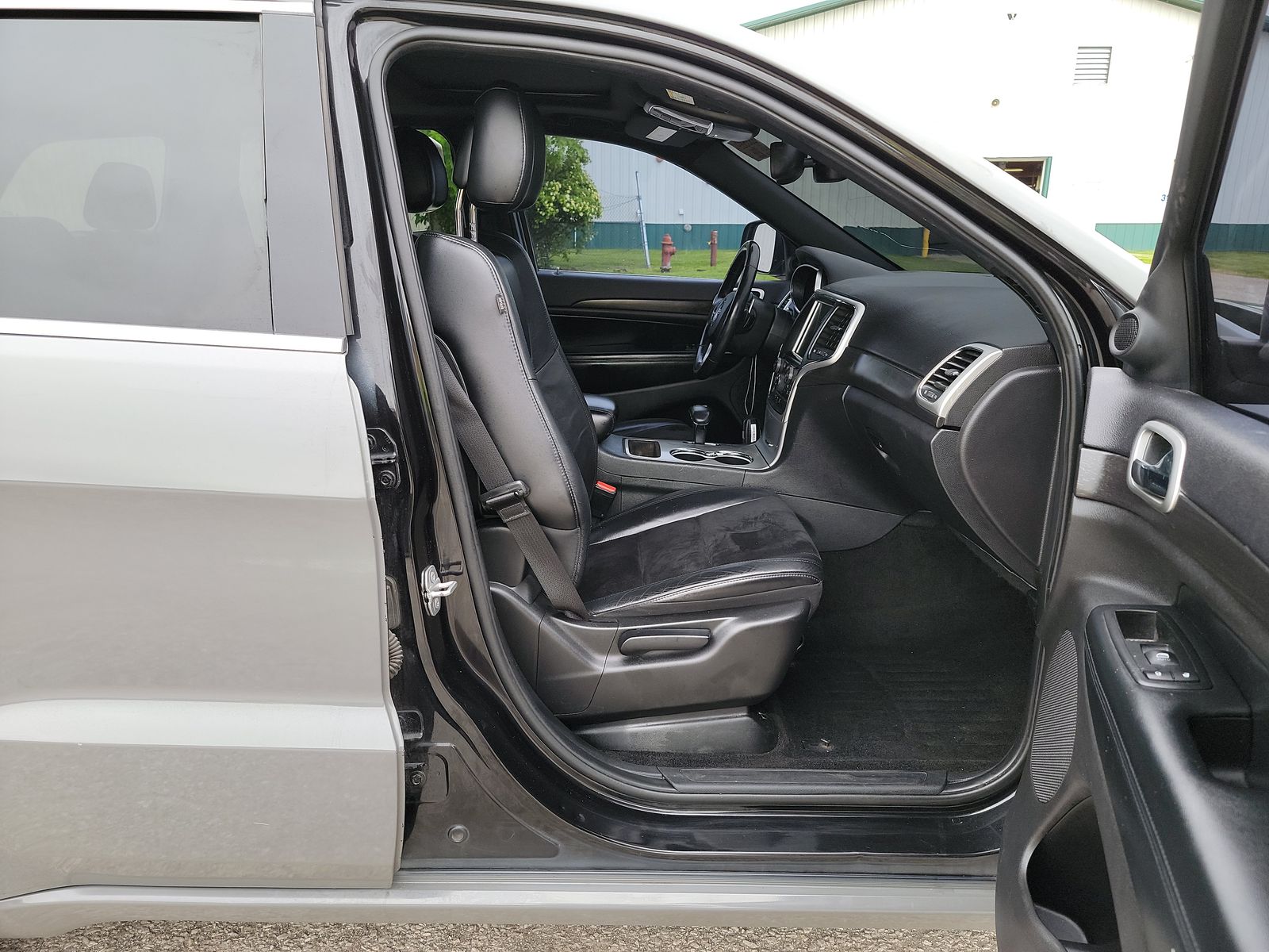 2015 Jeep Grand Cherokee Laredo Altitude Edition AWD