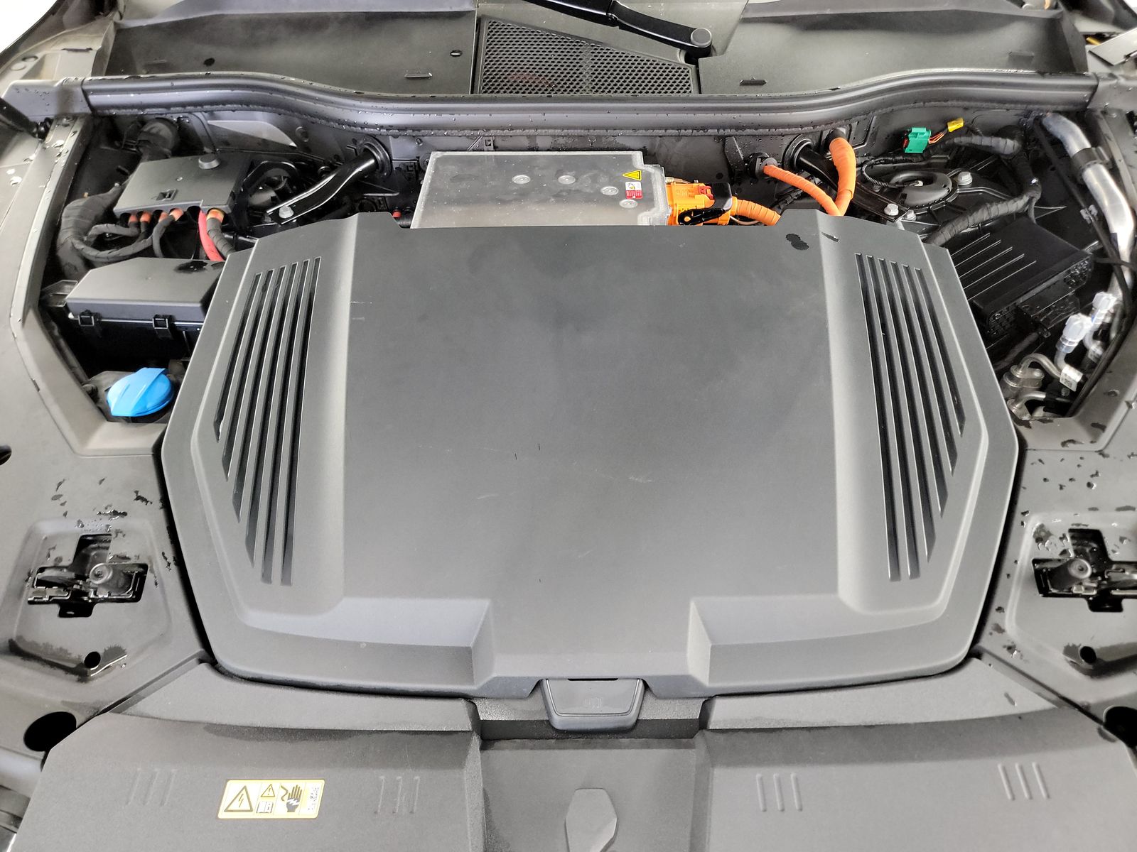 2021 Audi e-tron Premium AWD