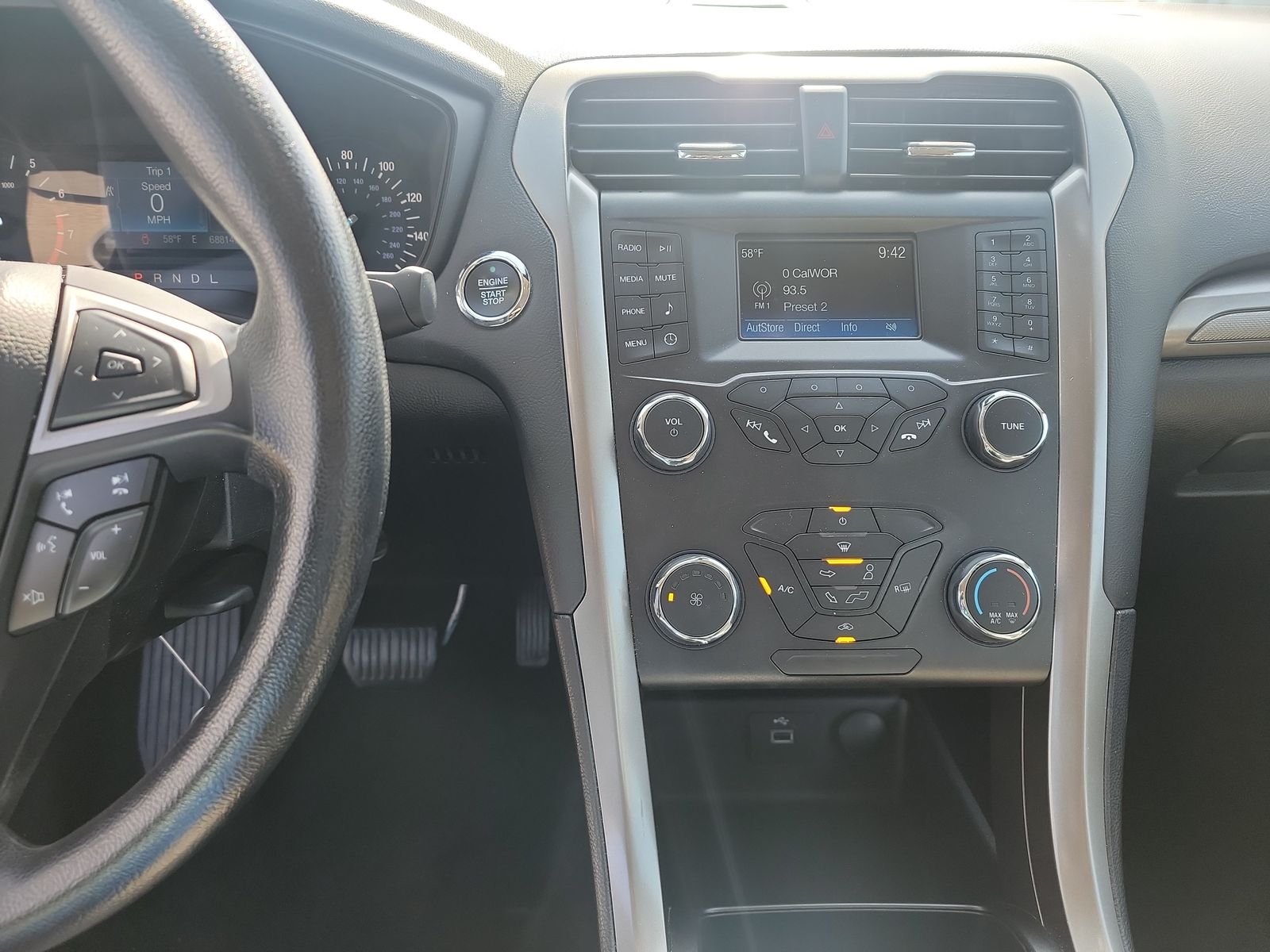 2019 Ford Fusion S FWD