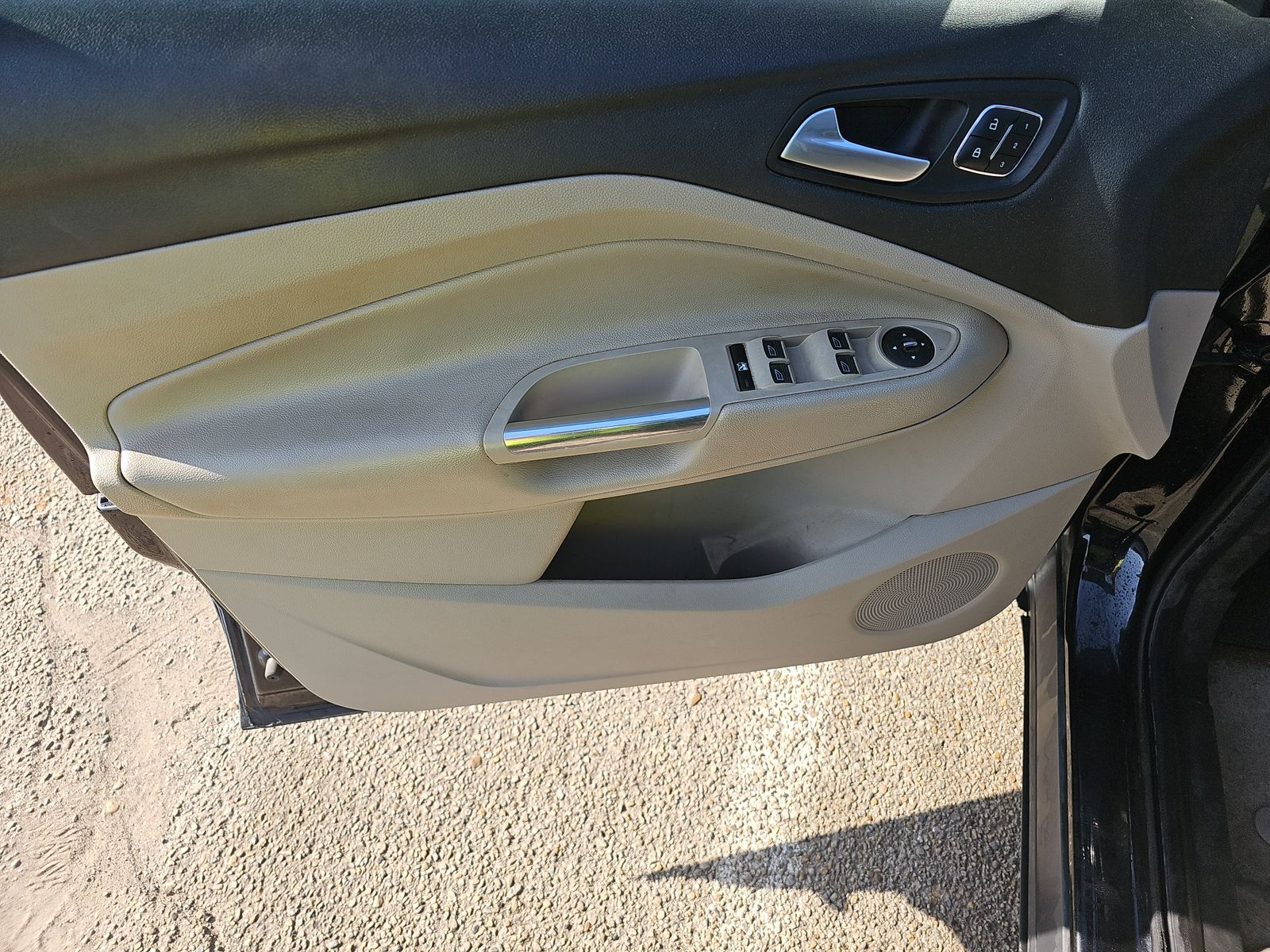 2015 Ford Escape Titanium FWD