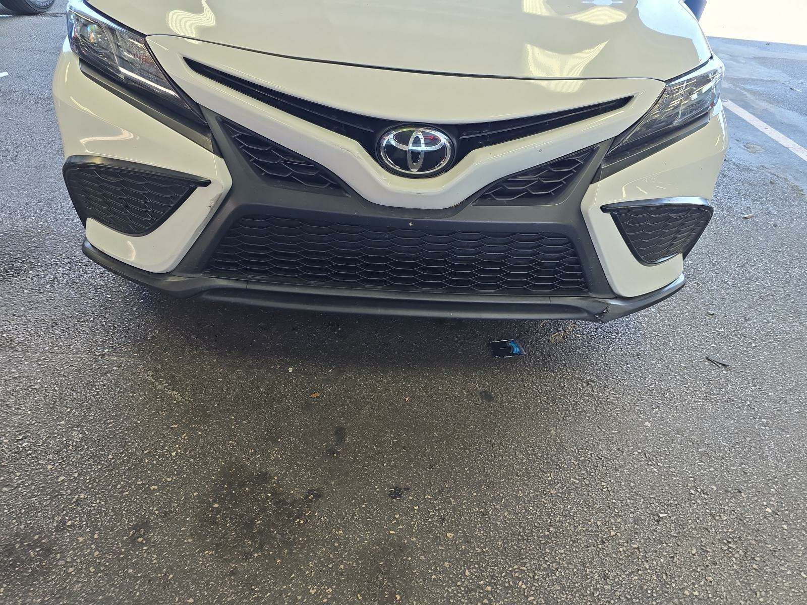 2021 Toyota Camry SE FWD