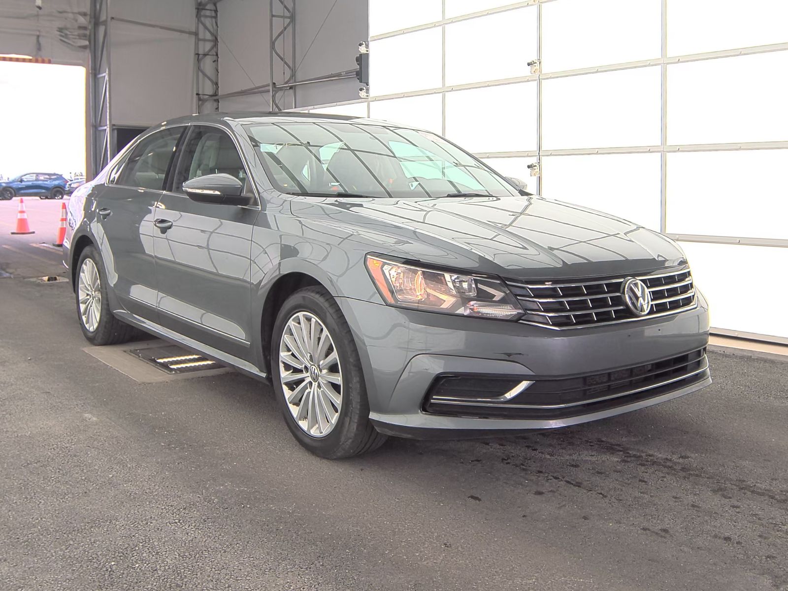 2017 Volkswagen Passat 1.8T SE FWD