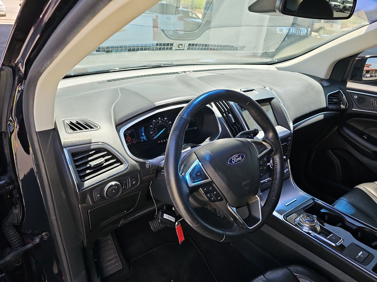 2019 Ford Edge Titanium FWD