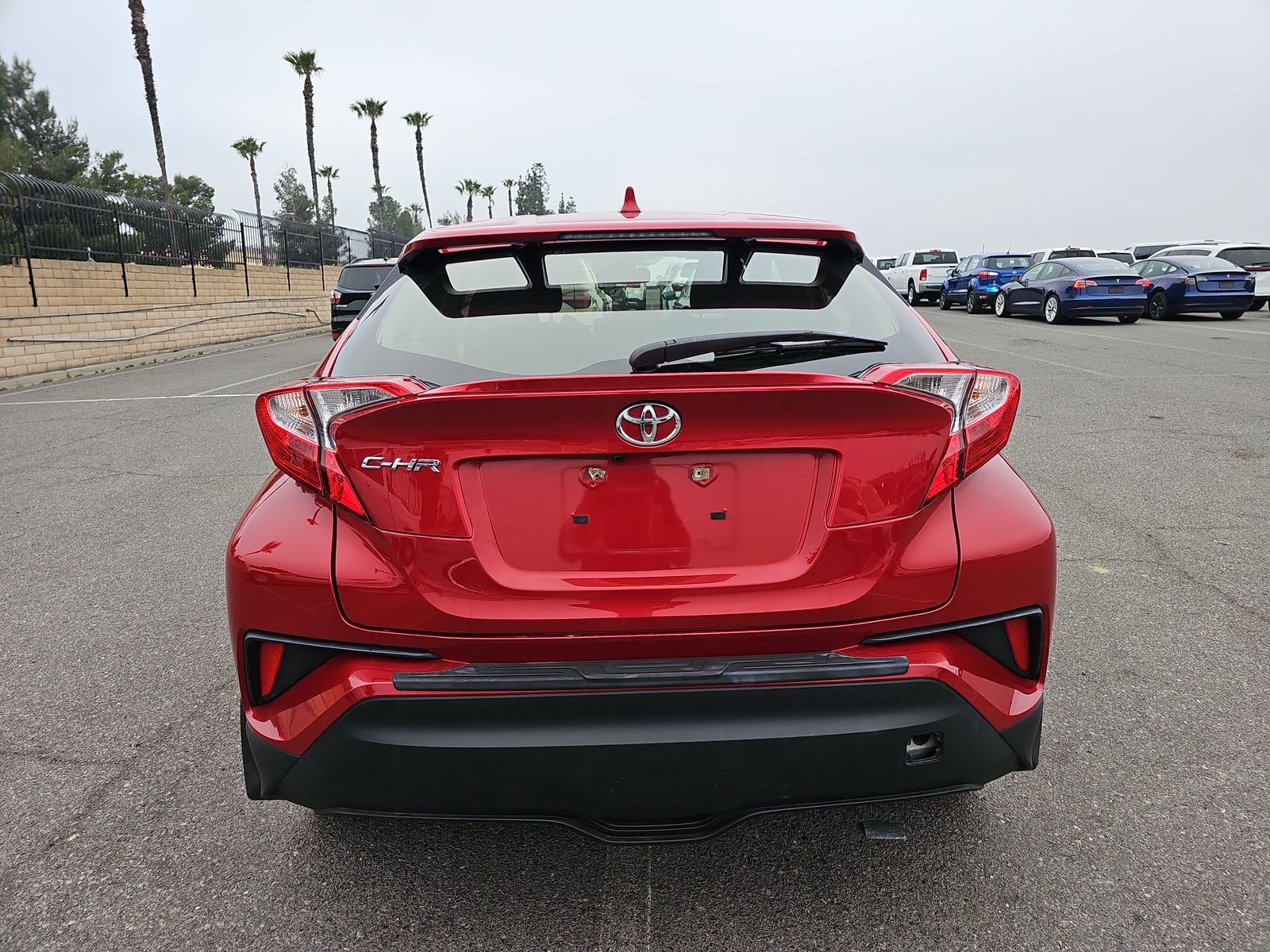 2020 Toyota C-HR XLE FWD