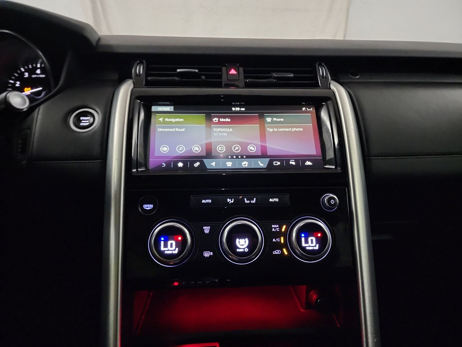 2017 Land Rover Discovery HSE Luxury AWD