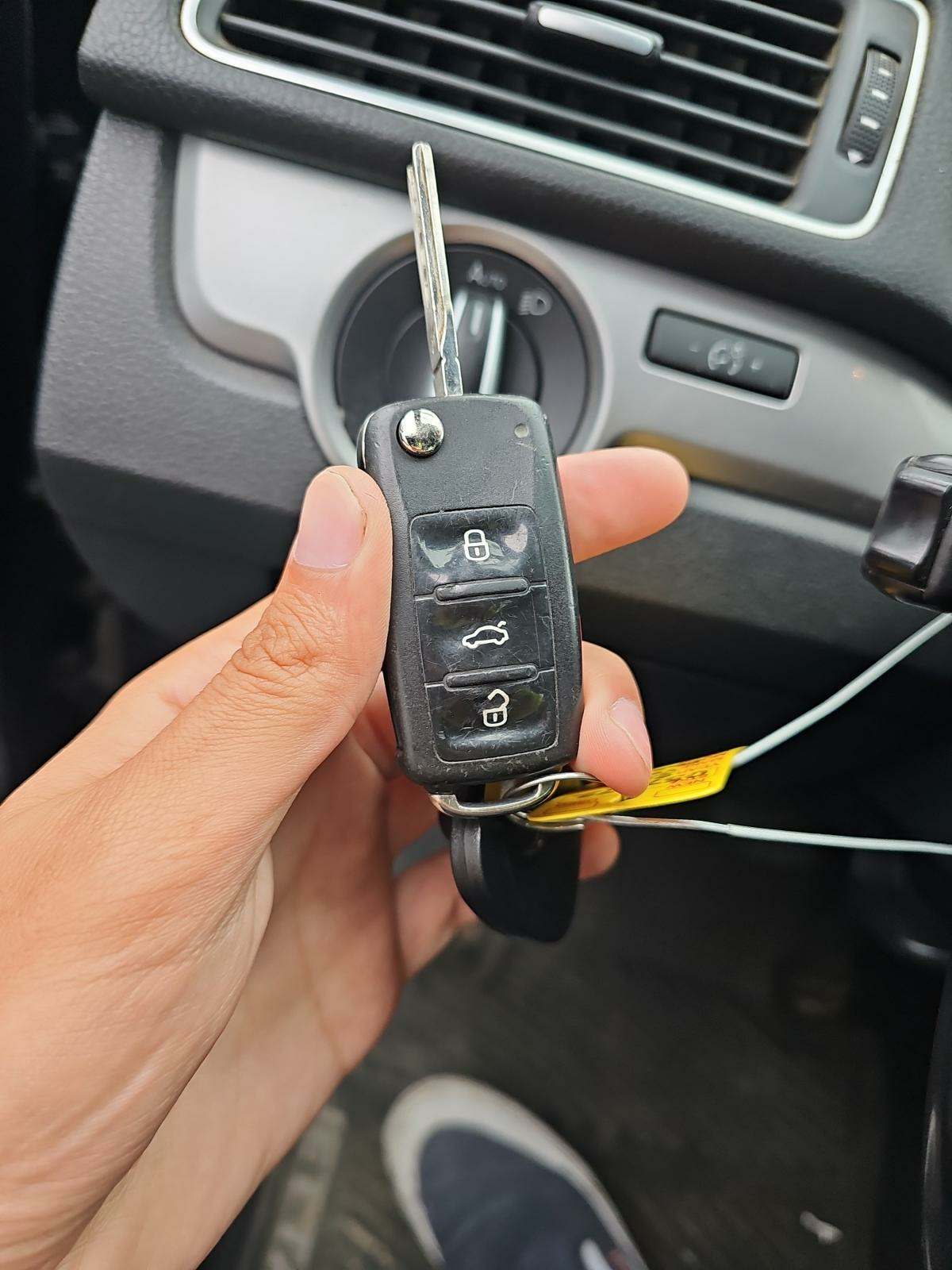 2015 Volkswagen Passat 1.8T Wolfsburg Edition FWD