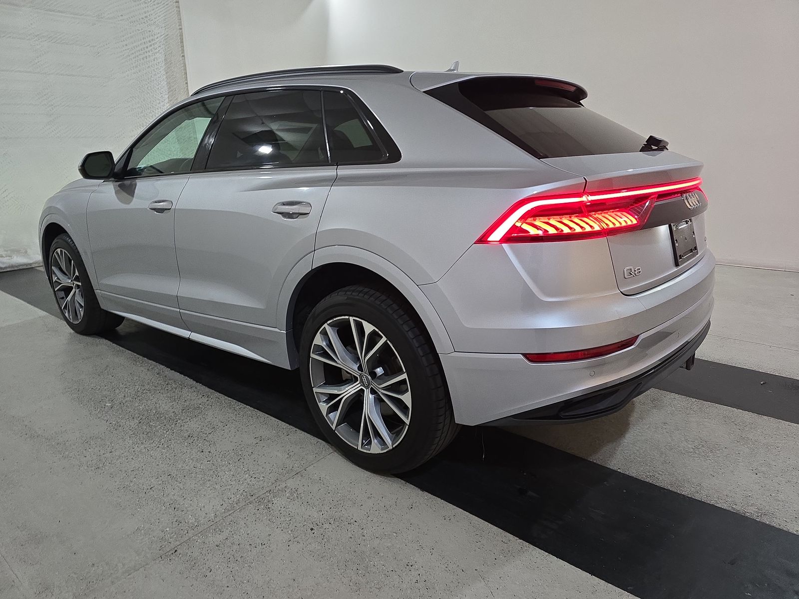 2020 Audi Q8 Premium AWD