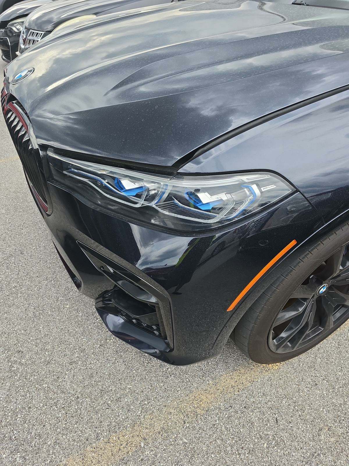 2020 BMW X7 M50i AWD