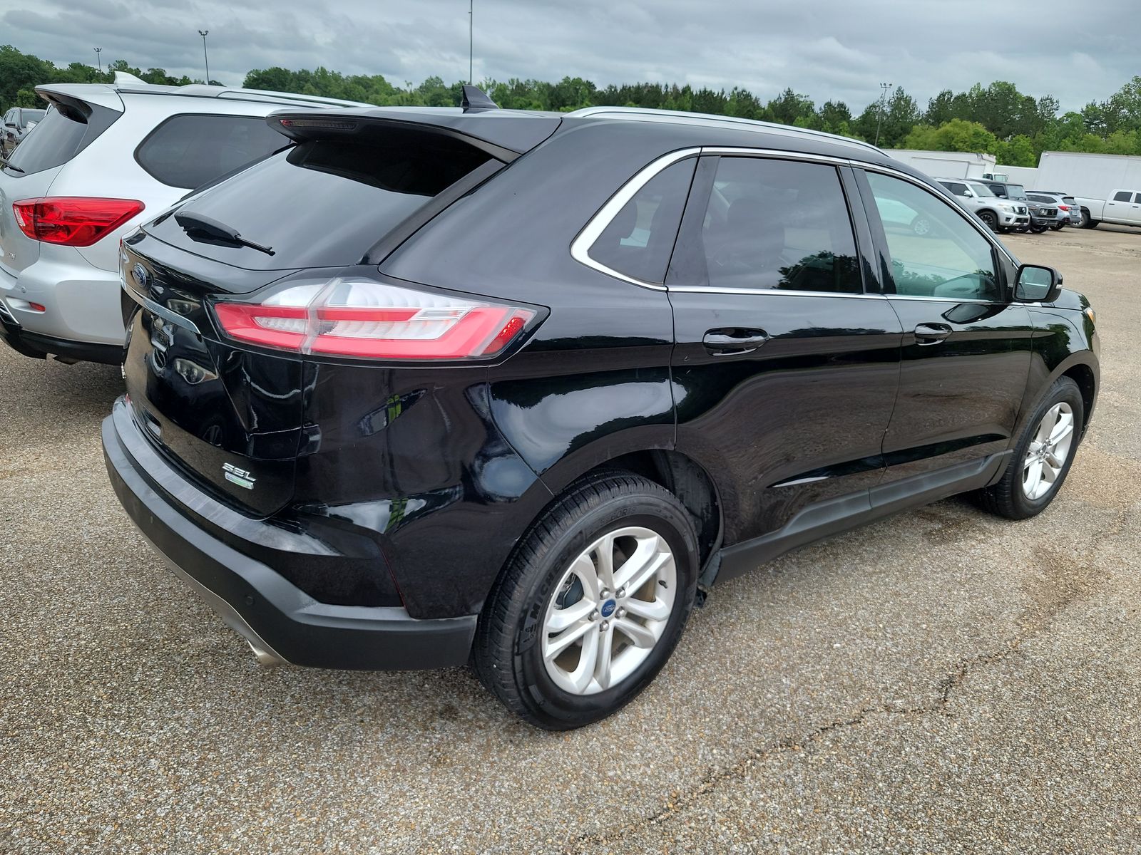2019 Ford Edge SEL FWD