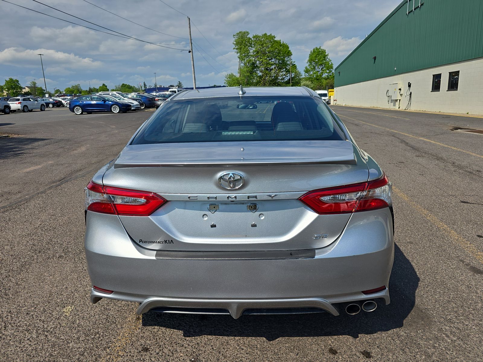 2019 Toyota Camry SE FWD