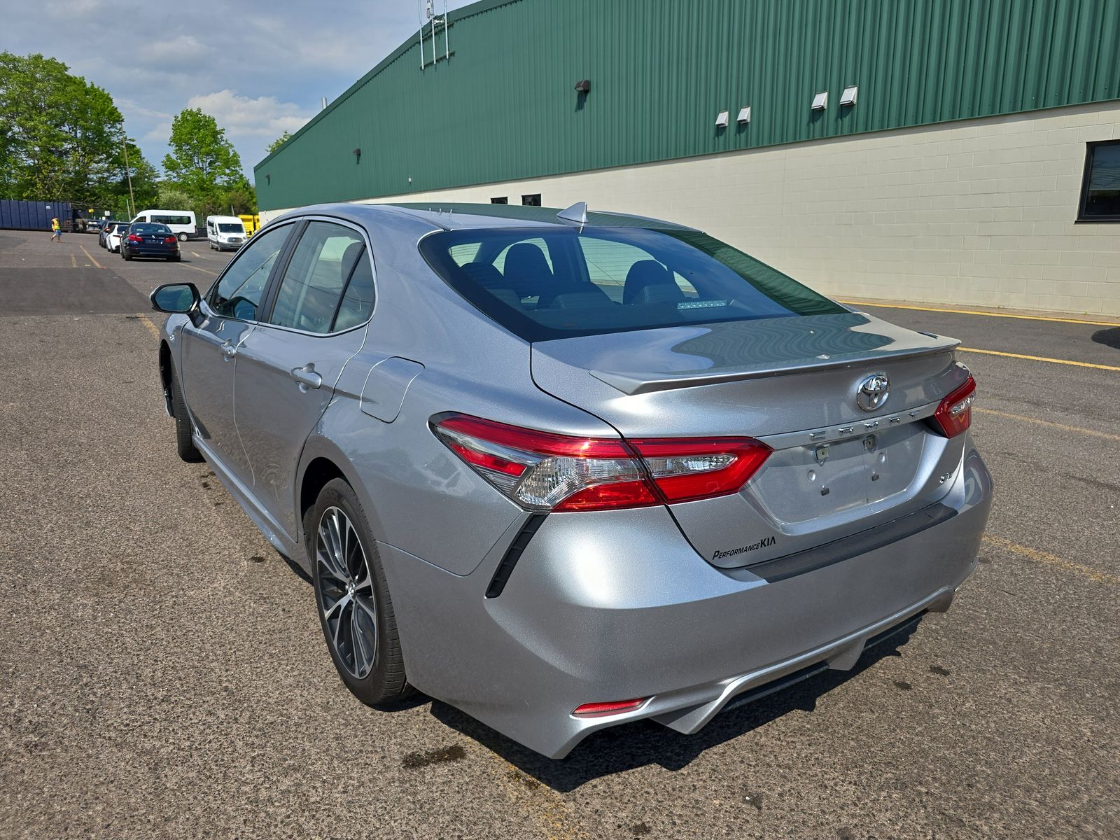 2019 Toyota Camry SE FWD