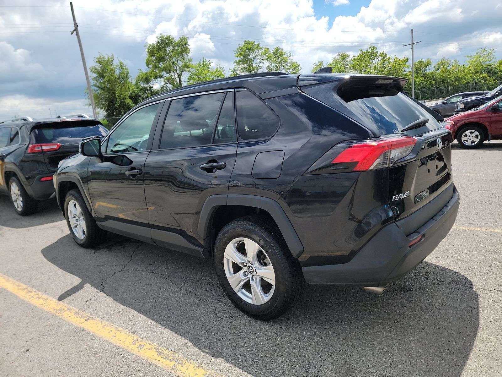2020 Toyota RAV4 XLE AWD