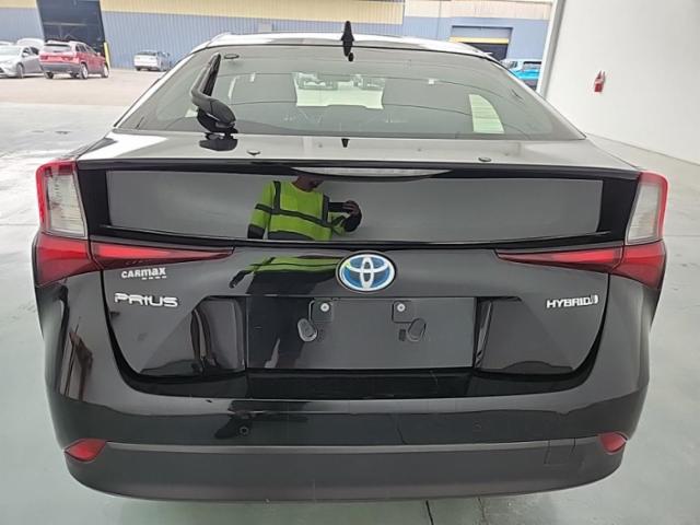 2021 Toyota Prius LE FWD