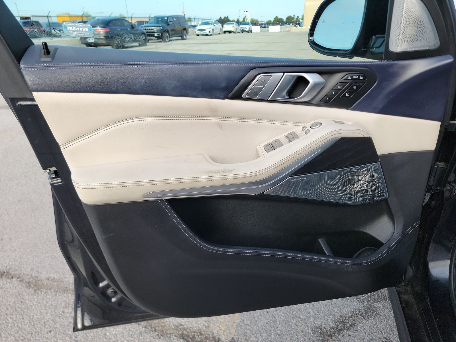 2020 BMW X7 M50i AWD