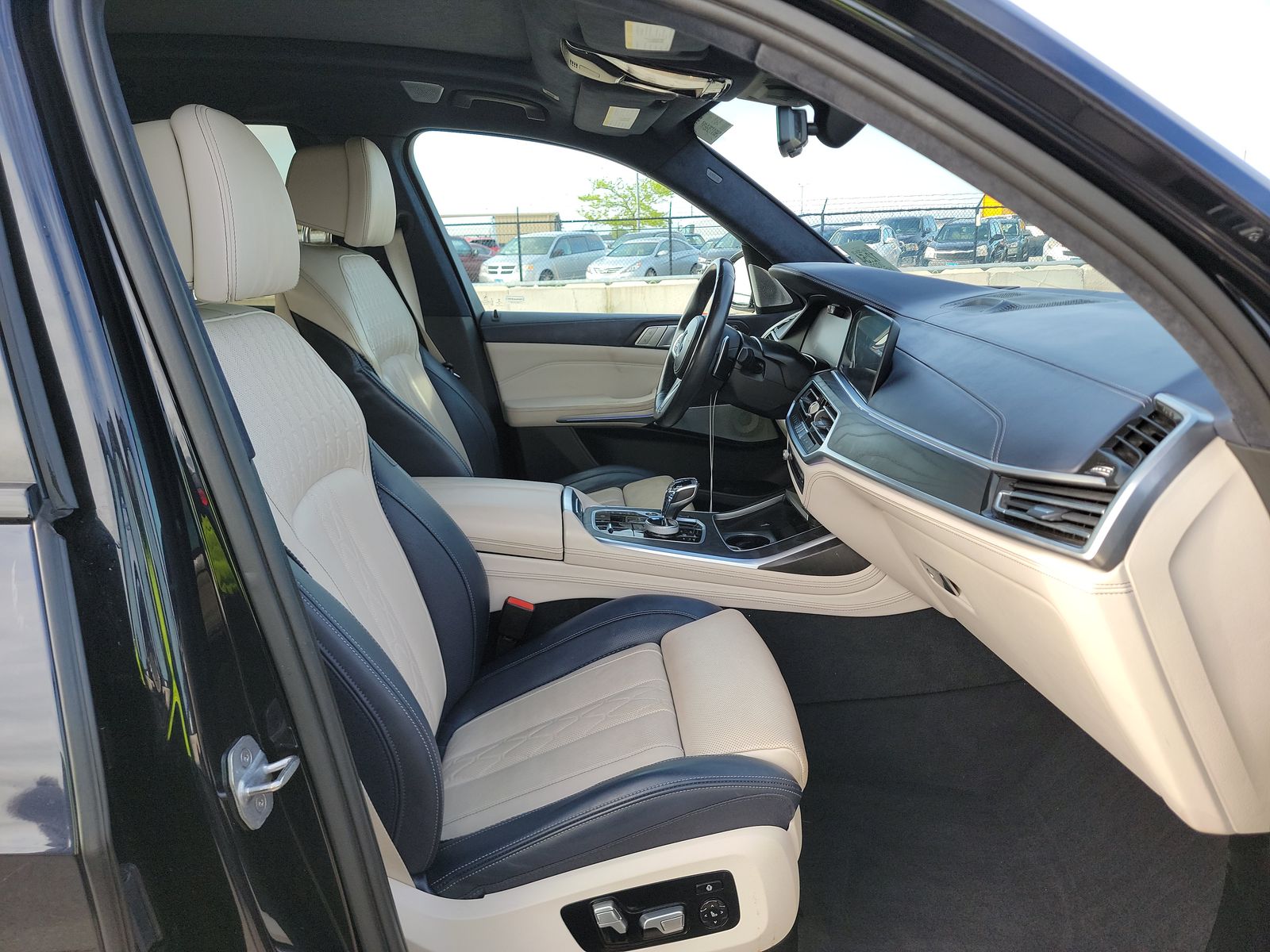 2020 BMW X7 M50i AWD