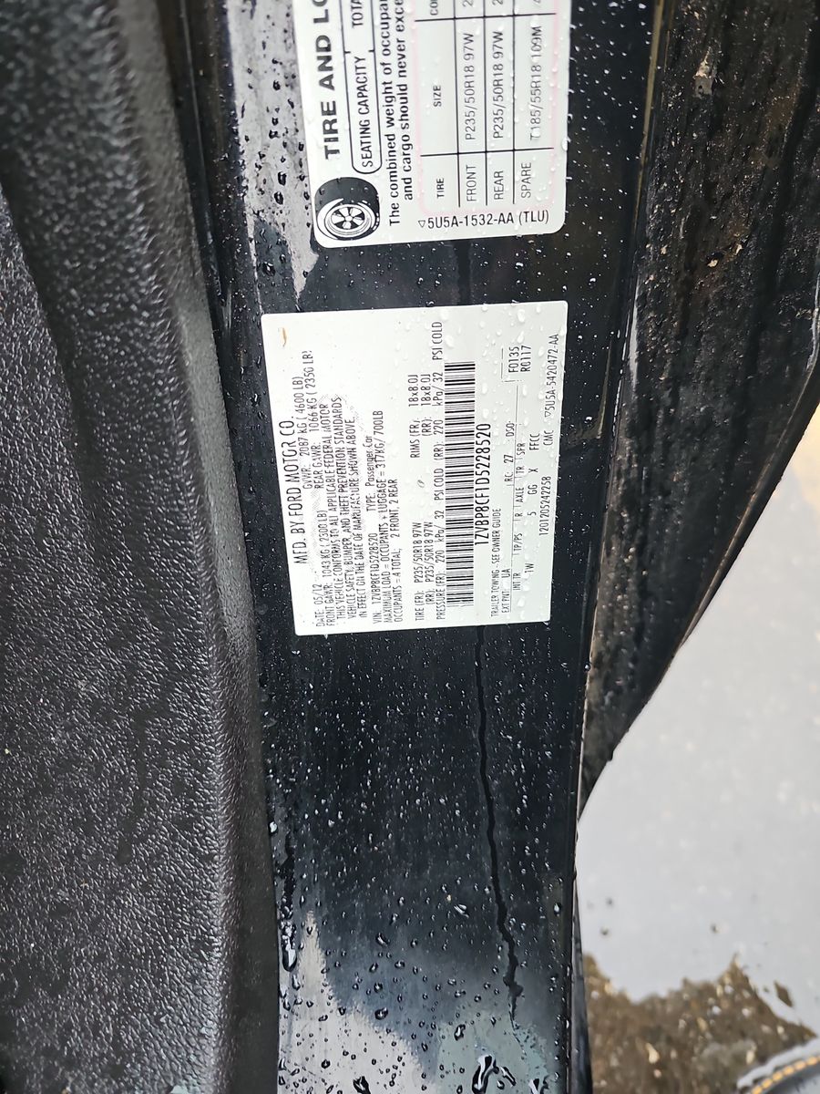 2013 Ford Mustang GT RWD