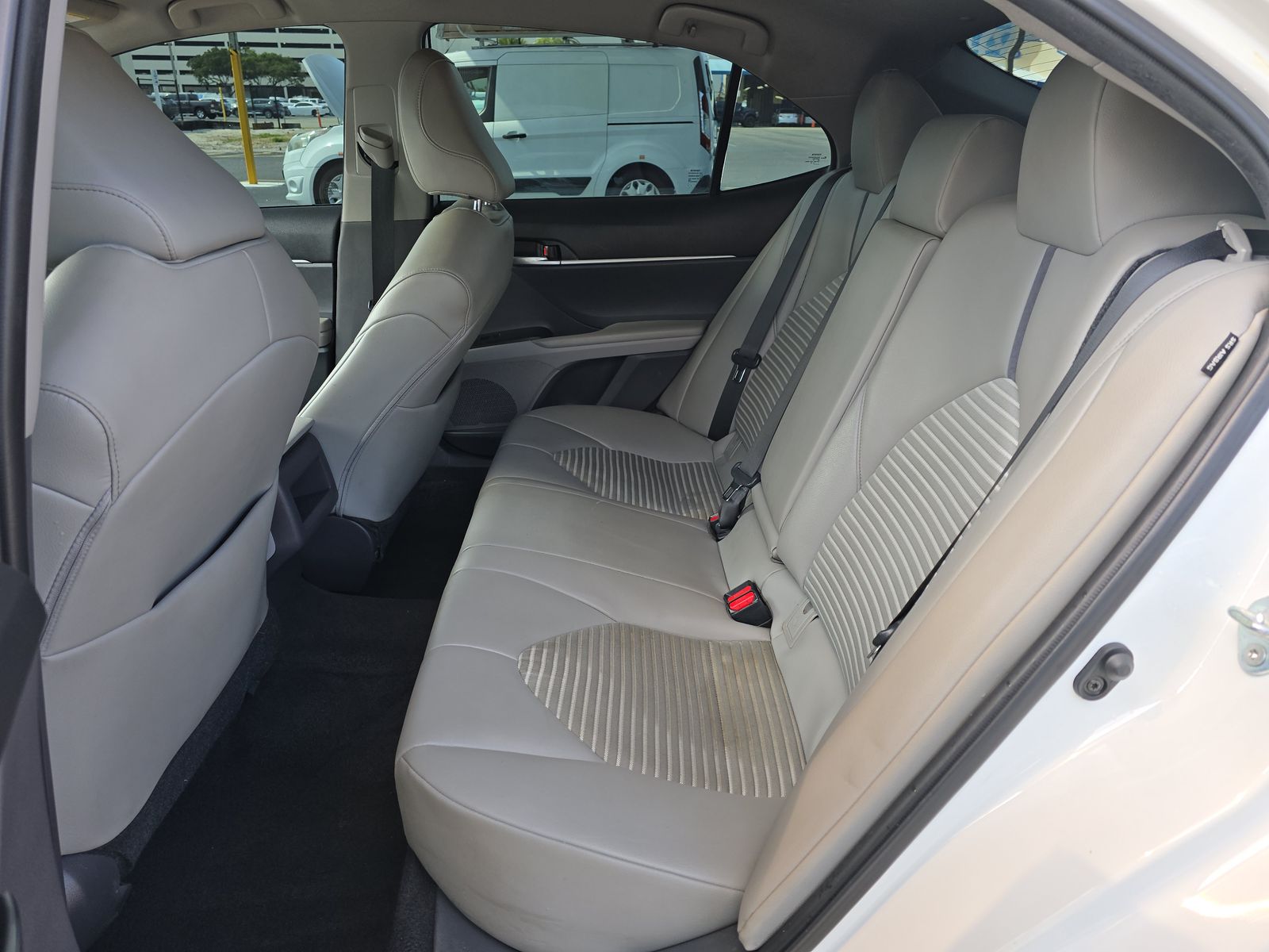 2021 Toyota Camry SE FWD