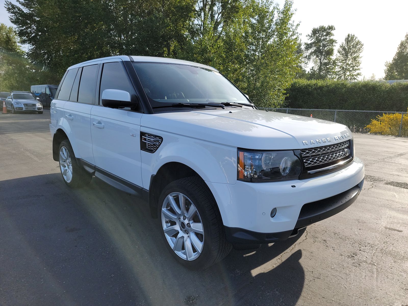 2013 Land Rover Range Rover Sport HSE LUX AWD