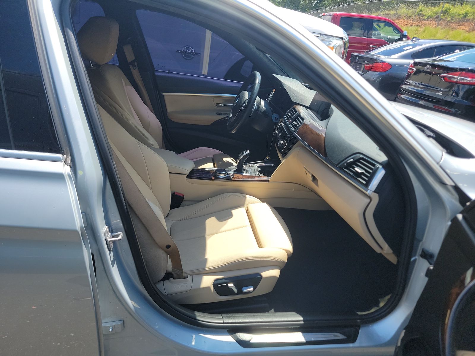 2017 BMW 3 Series 330i RWD