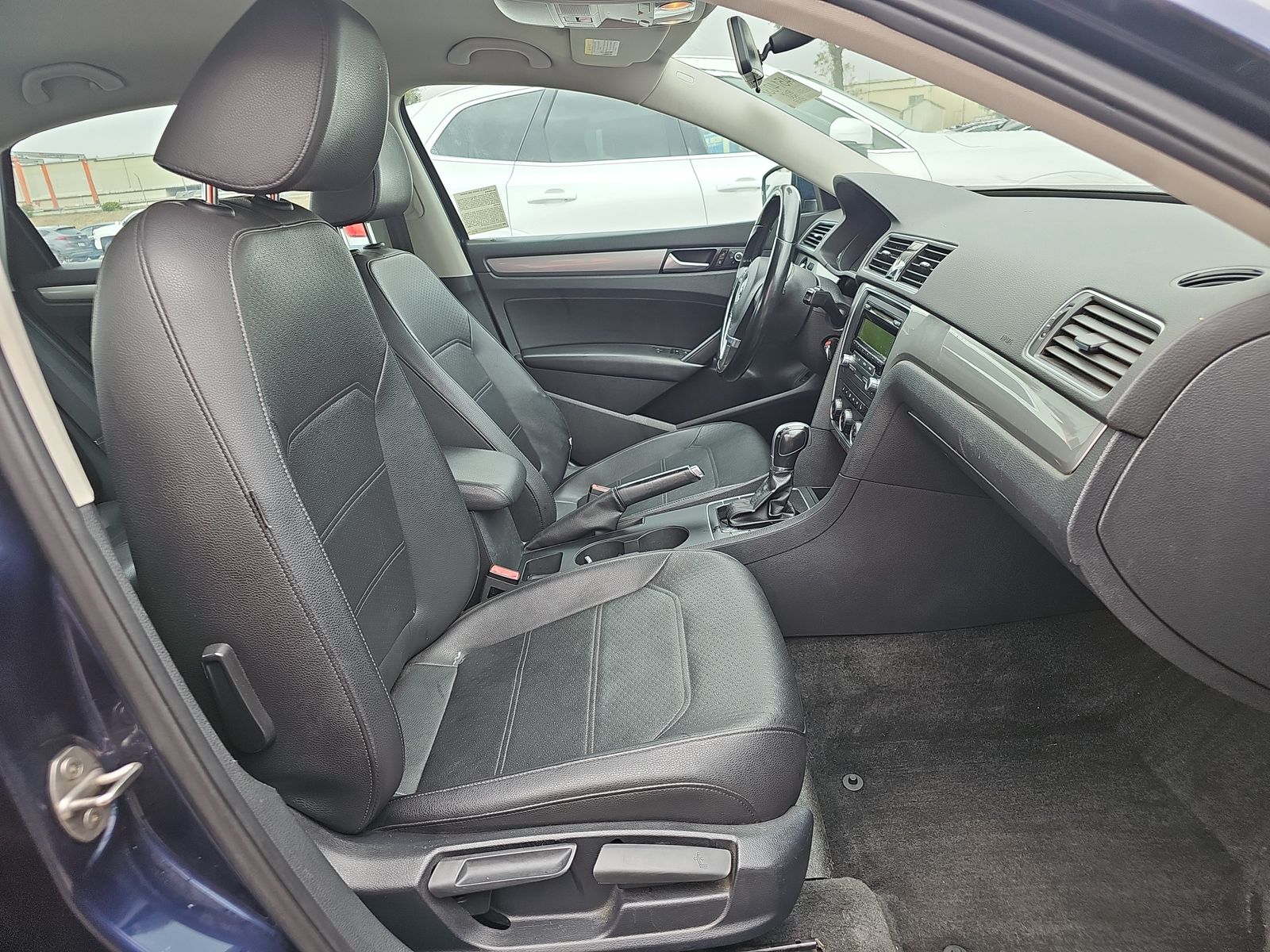 2015 Volkswagen Passat 1.8T Wolfsburg Edition FWD