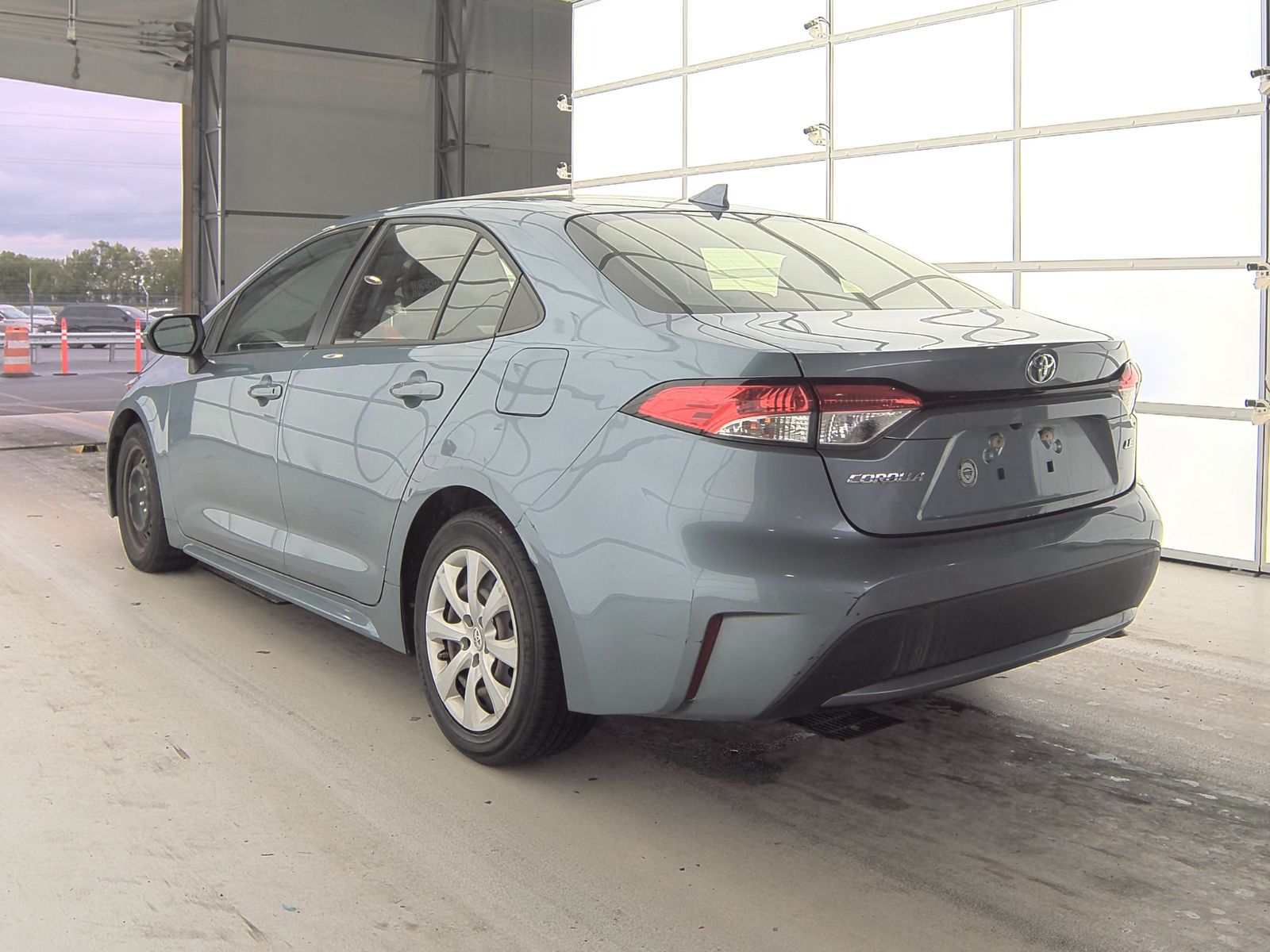 2020 Toyota Corolla LE FWD