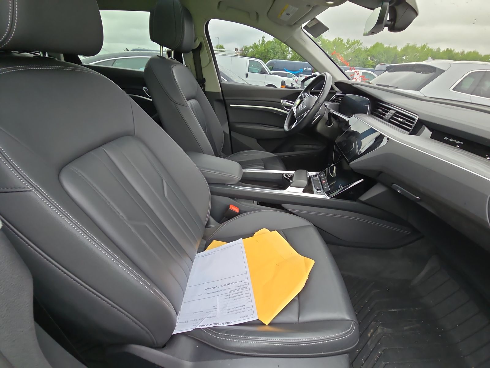 2021 Audi e-tron Premium AWD