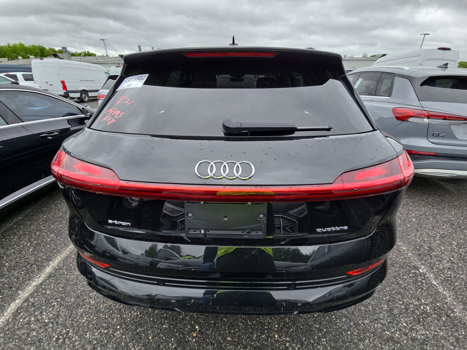 2021 Audi e-tron Premium AWD