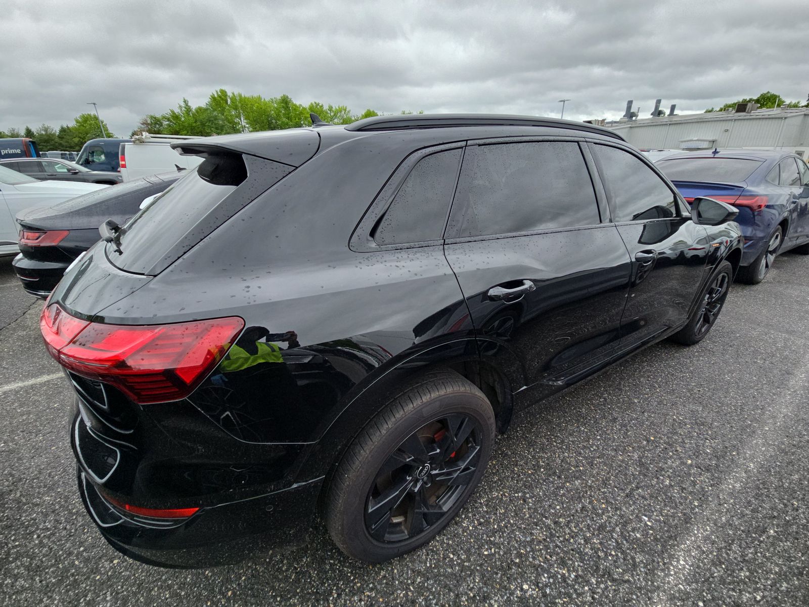 2021 Audi e-tron Premium AWD