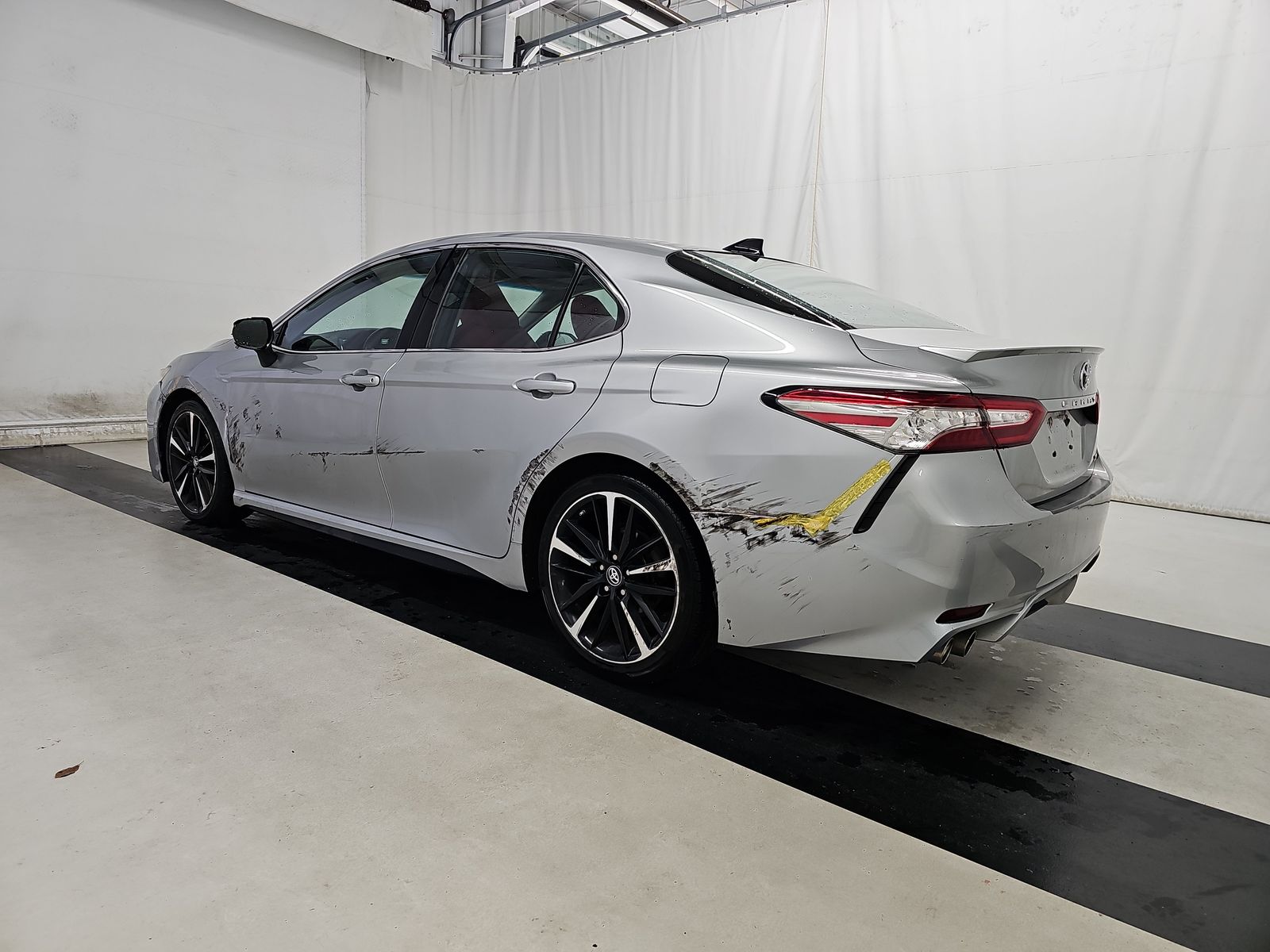 2019 Toyota Camry XSE FWD