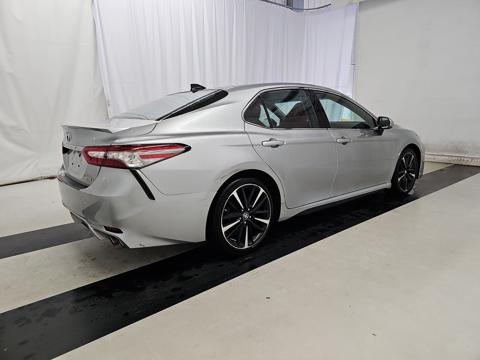 2019 Toyota Camry XSE FWD