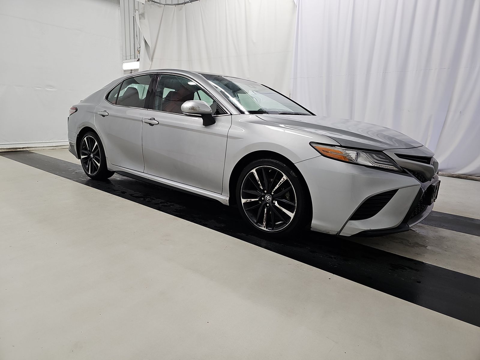 2019 Toyota Camry XSE FWD