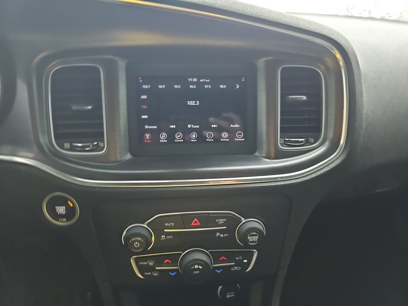 2018 Dodge Charger SXT RWD