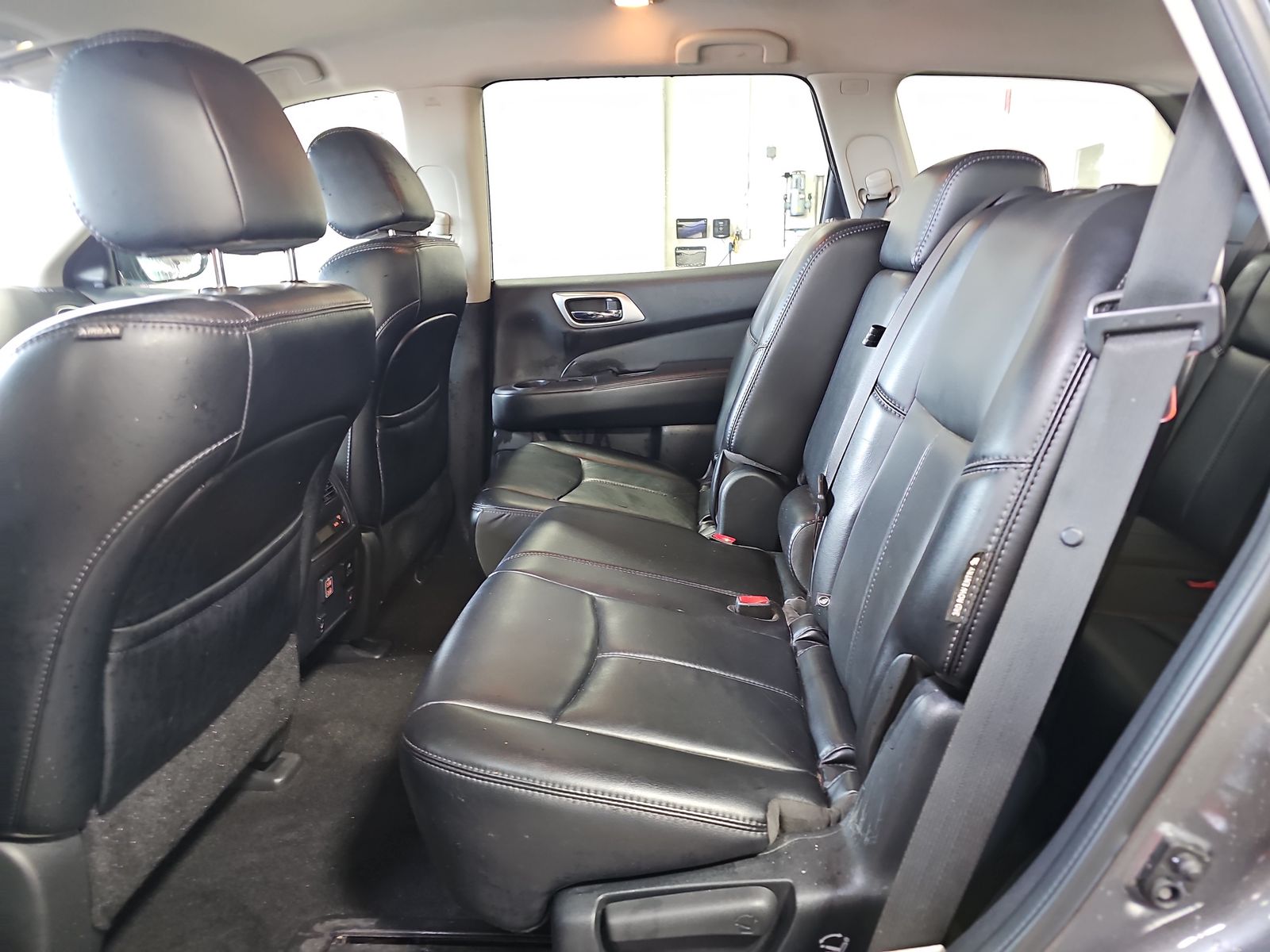 2018 Nissan Pathfinder SL AWD