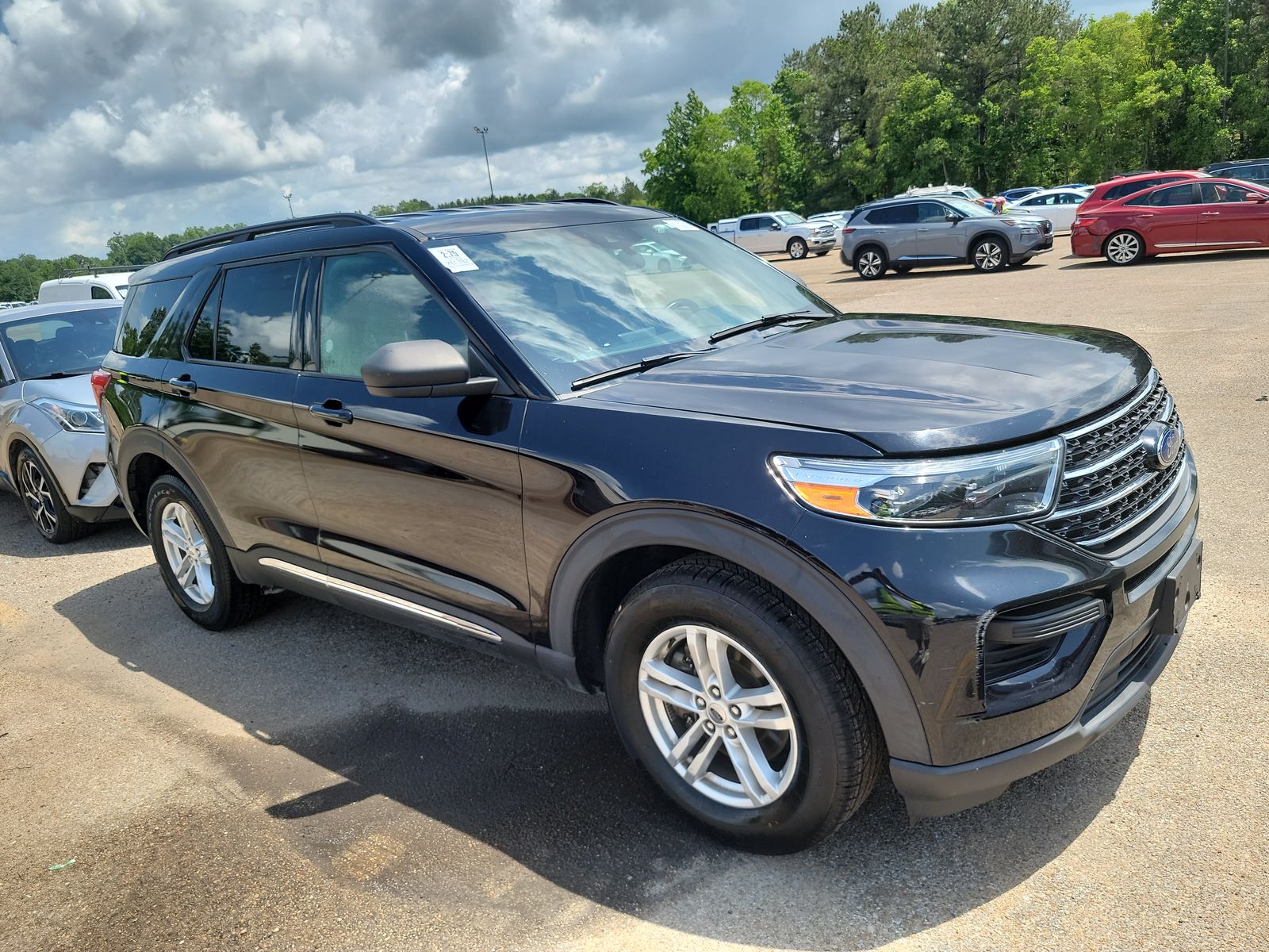 2020 Ford Explorer XLT AWD