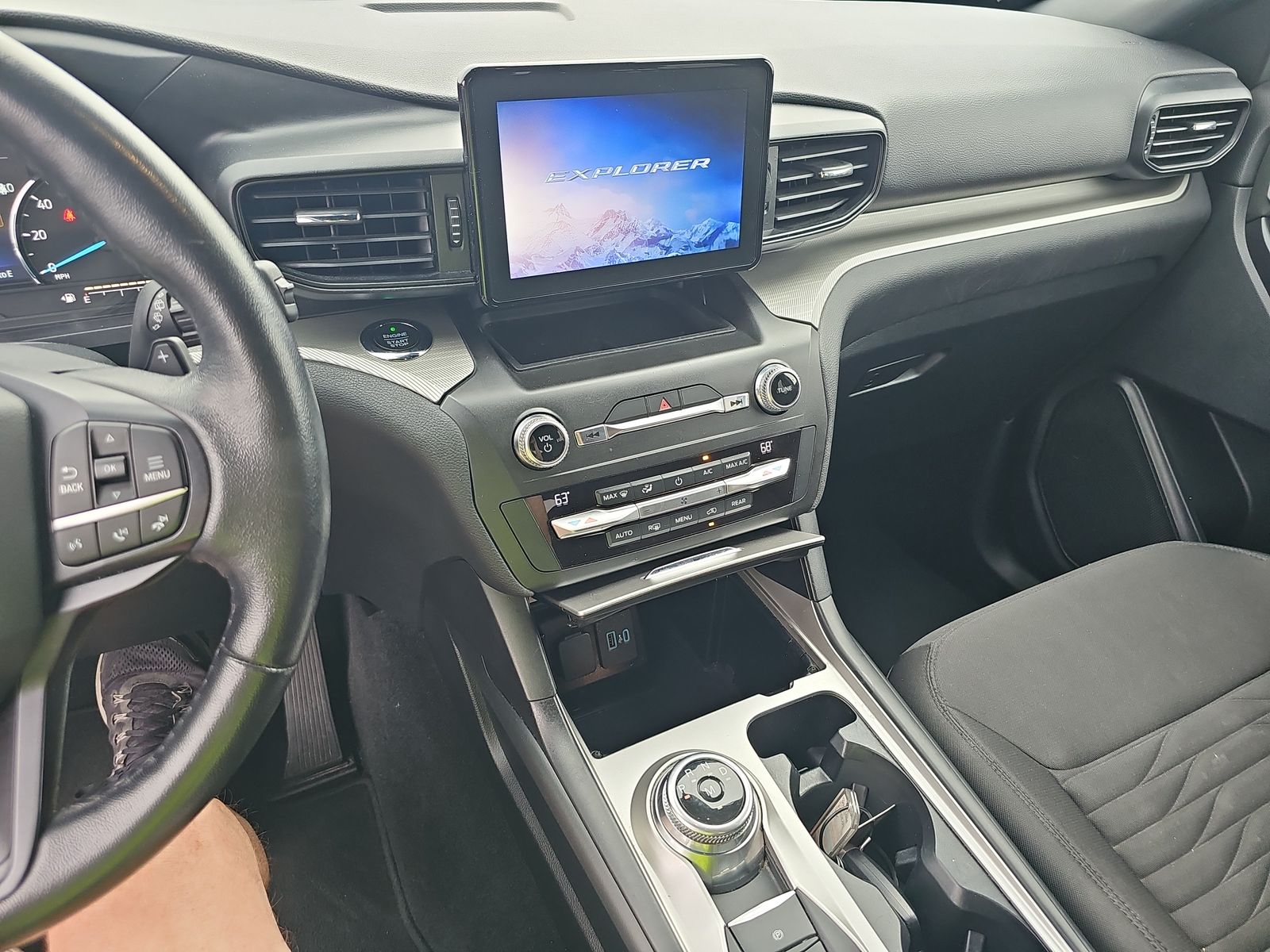 2020 Ford Explorer XLT AWD