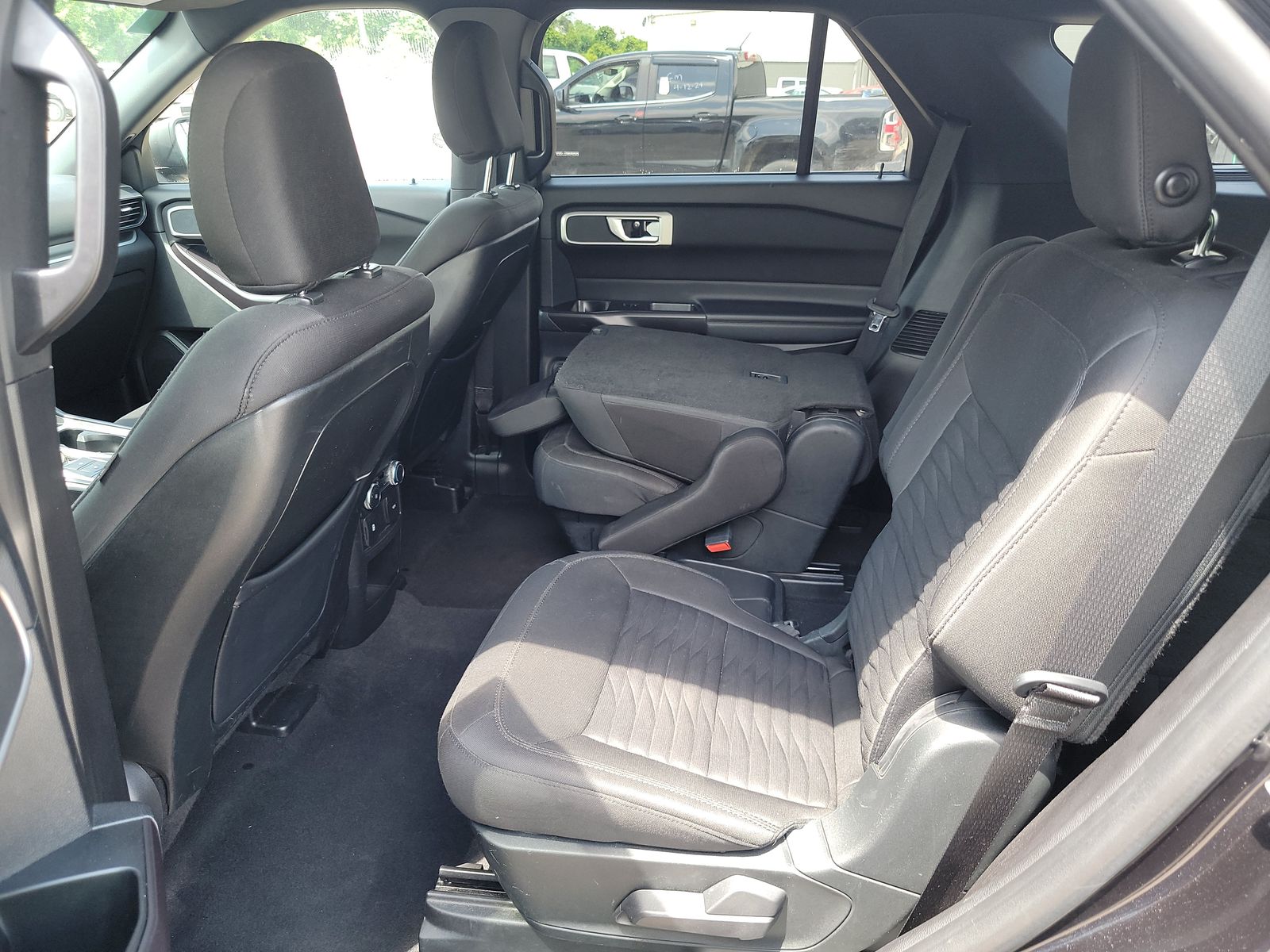 2020 Ford Explorer XLT AWD