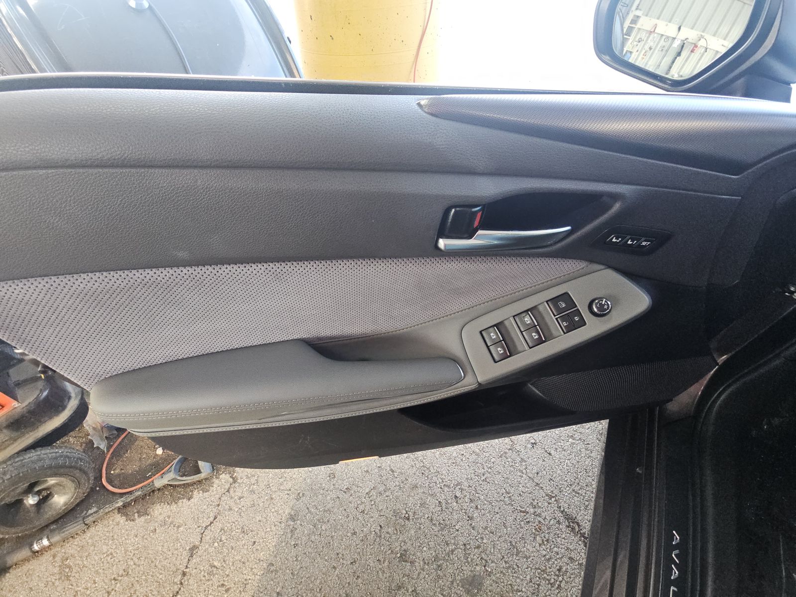 2019 Toyota Avalon Touring FWD