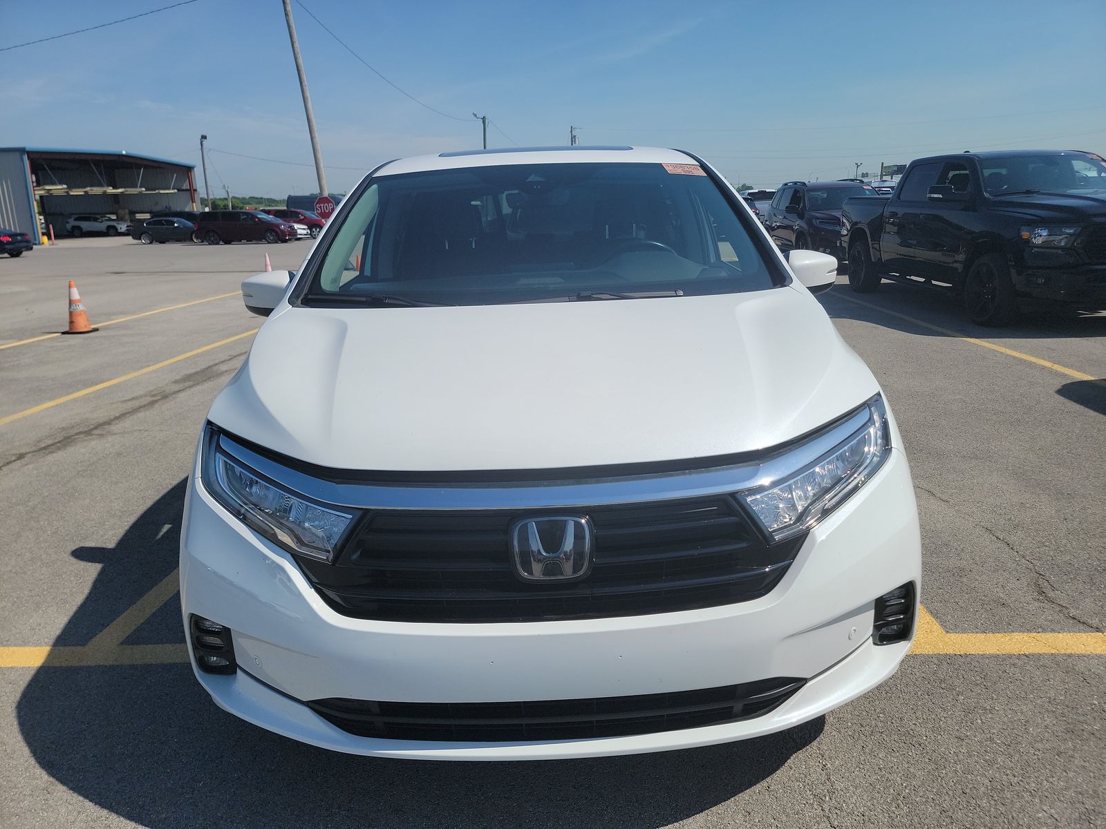 2022 Honda Odyssey Elite FWD