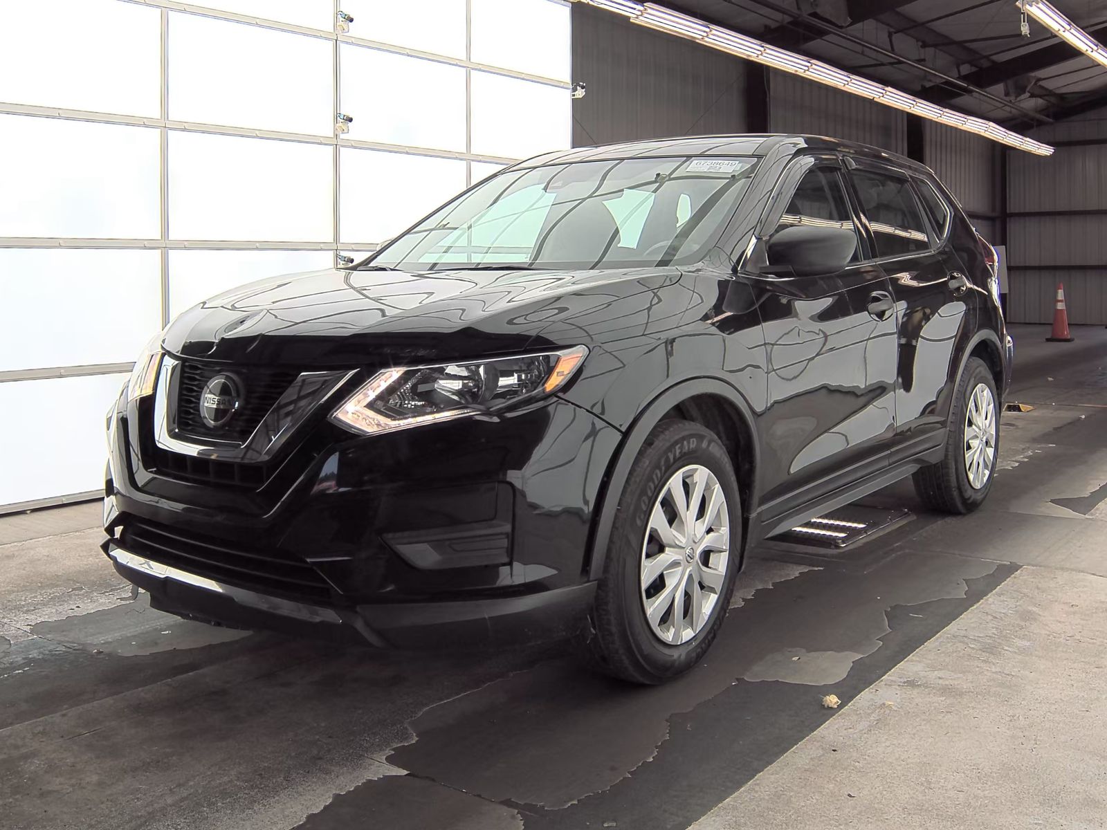 2019 Nissan Rogue S FWD