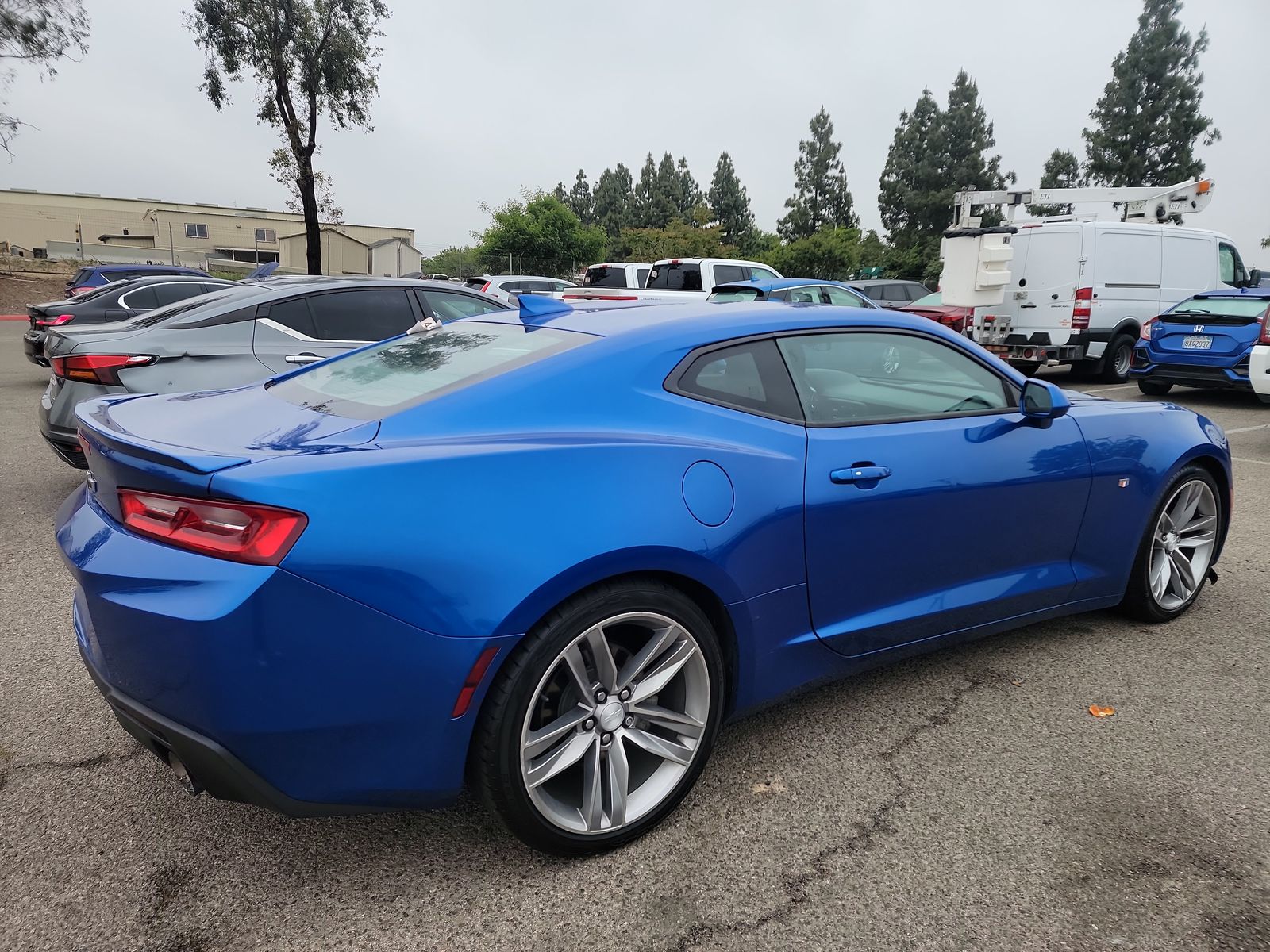 2018 Chevrolet Camaro 1LT RWD