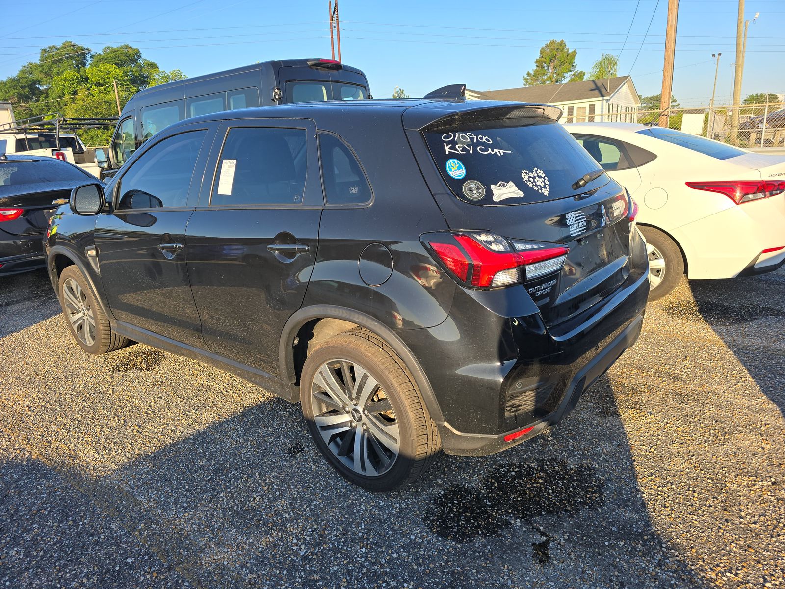 2021 Mitsubishi Outlander Sport 2.0 ES FWD