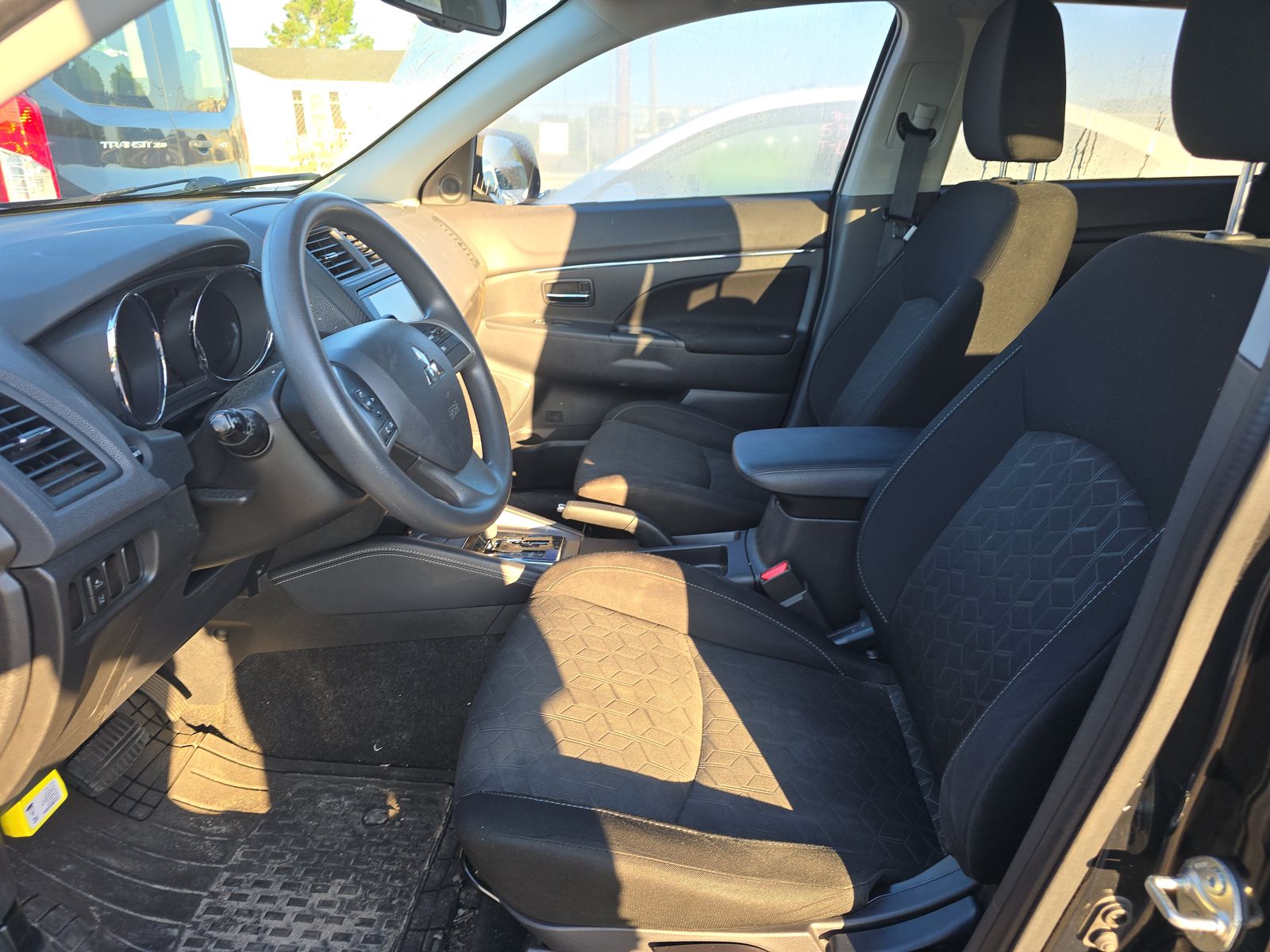 2021 Mitsubishi Outlander Sport 2.0 ES FWD