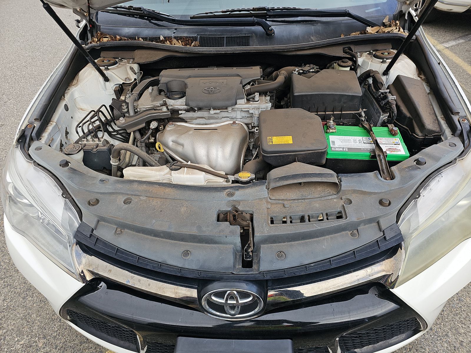 2015 Toyota Camry SE FWD