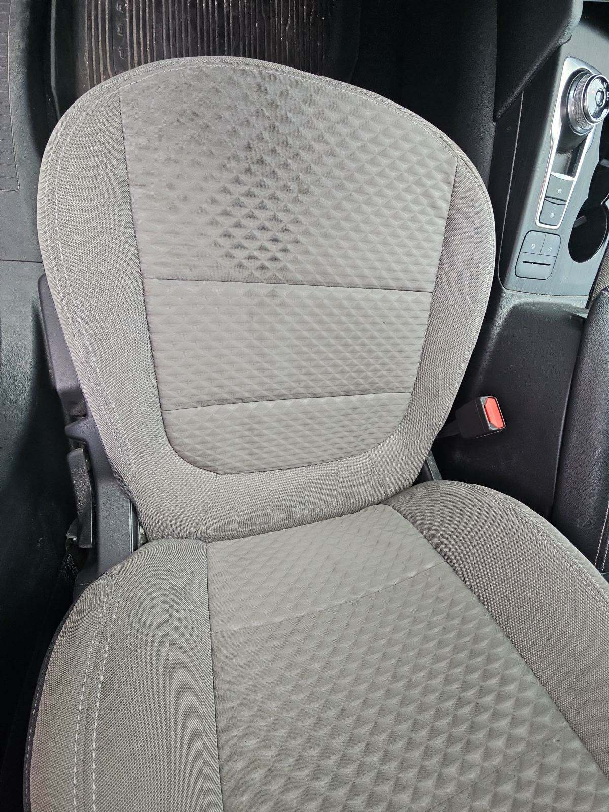 2021 Ford Escape SE FWD