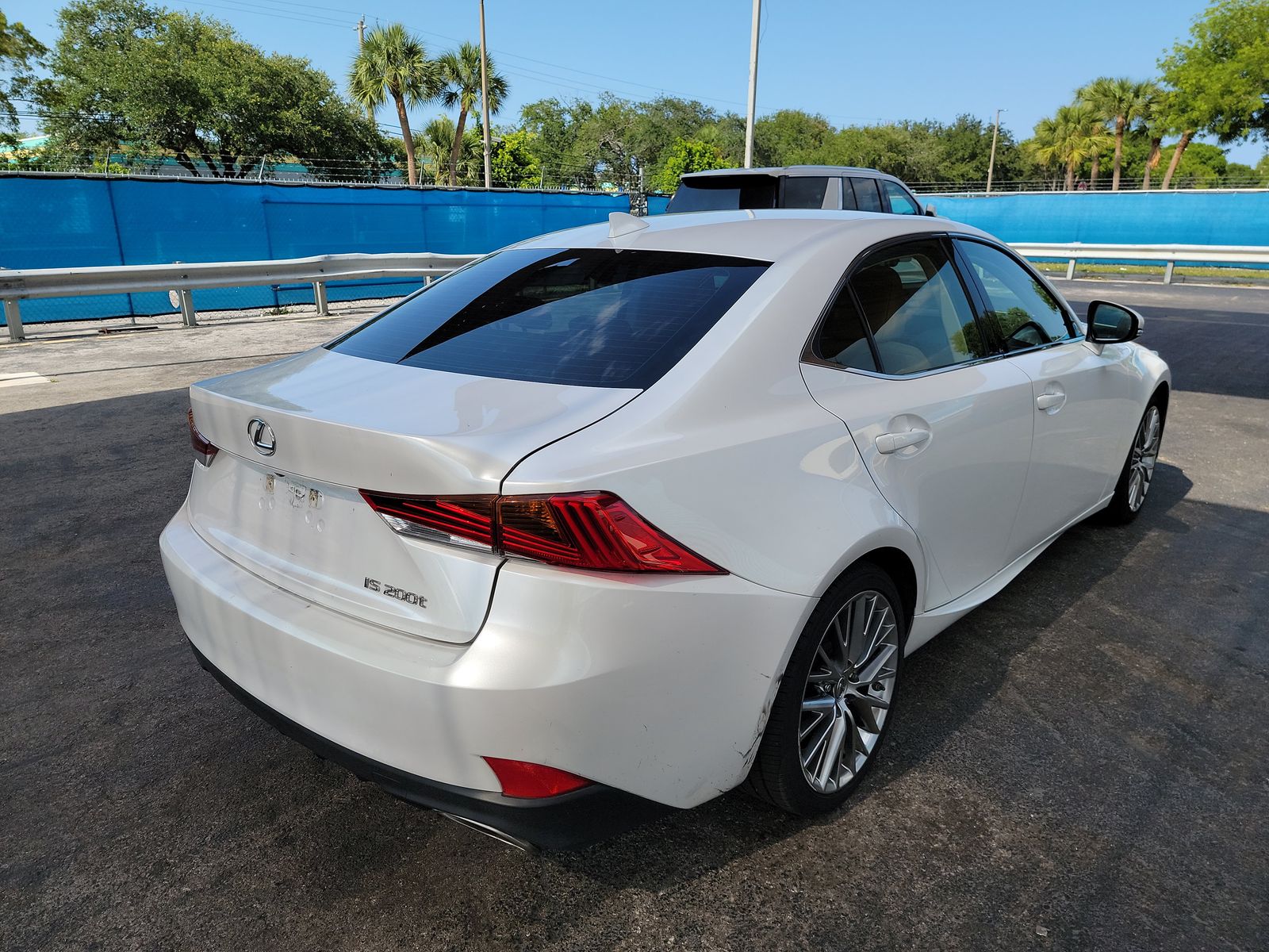 2017 Lexus IS IS 200t RWD